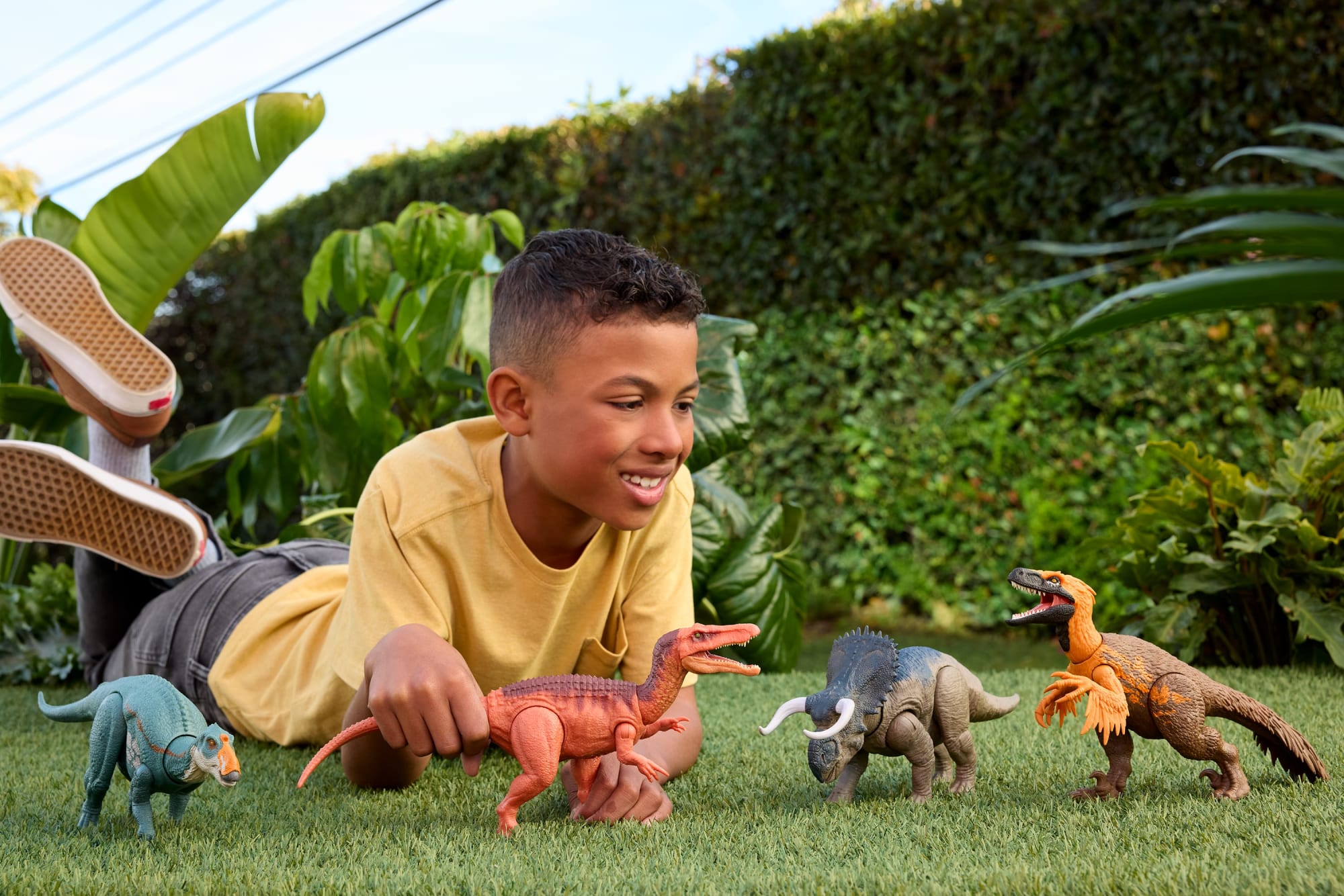 Jurassic World Dinosaurio de Juguete Rebirth Rugido Salvaje Nasutoceratops - Image 2