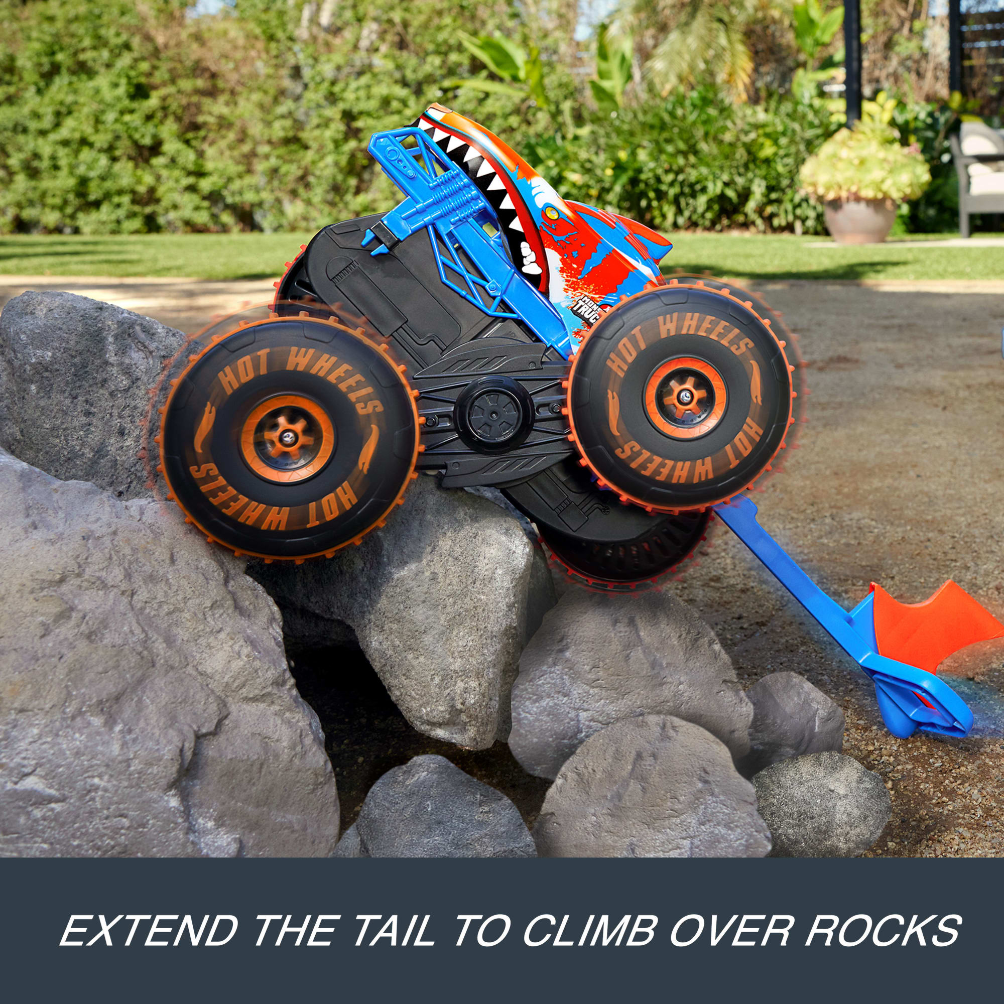 Hot Wheels Monster Trucks Tiger Shark Climber RC Vehicle. Battery-Powered Remote-Control Toy Truck - Image 2