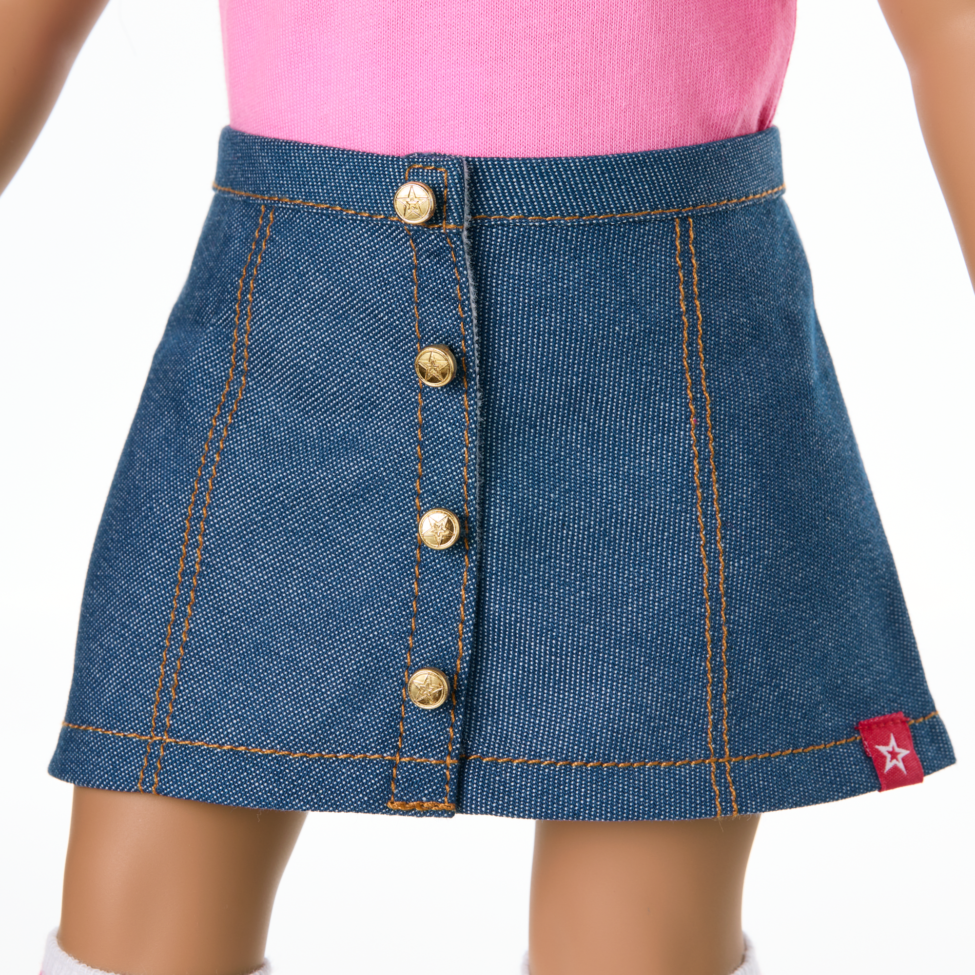 Truly Me™ 18-inch Doll #122 with straight dark-brown hair - Image 9