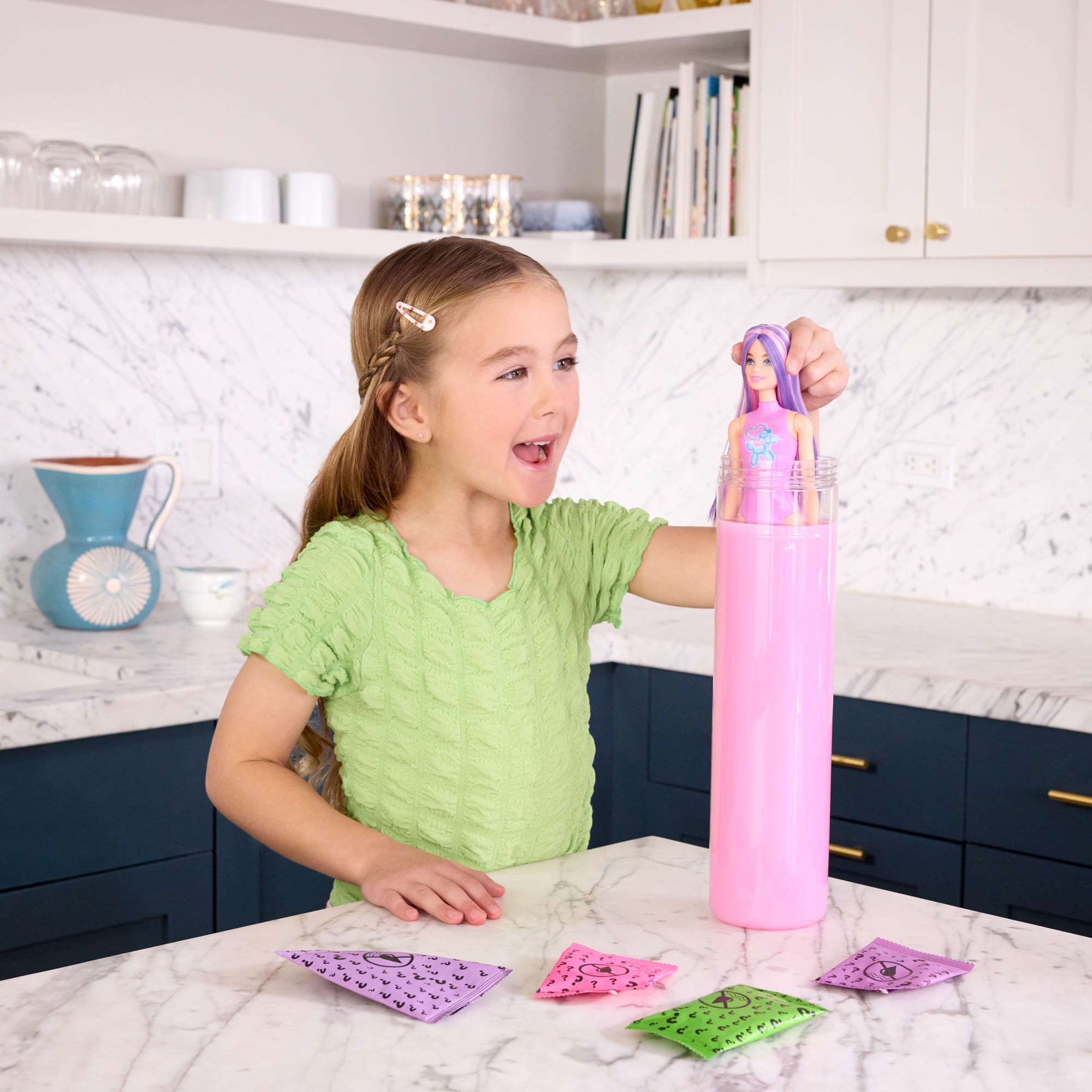 Barbie Assortiment de Poupées Color Reveal - Image 2