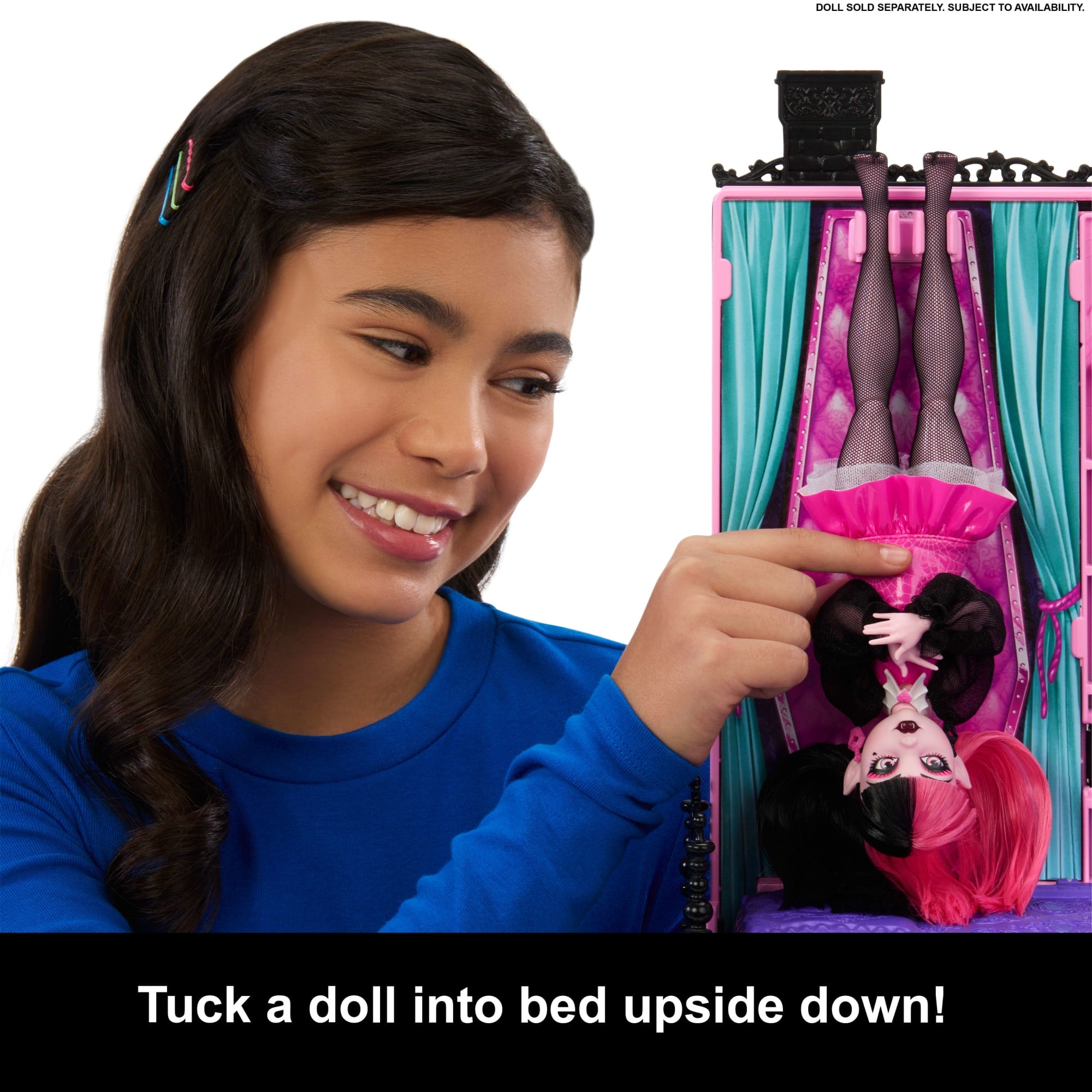 Monster High Boo-Tique Hotel Doll House With Spooky Surprises in EVery Room And 13+ Accessories - Image 2