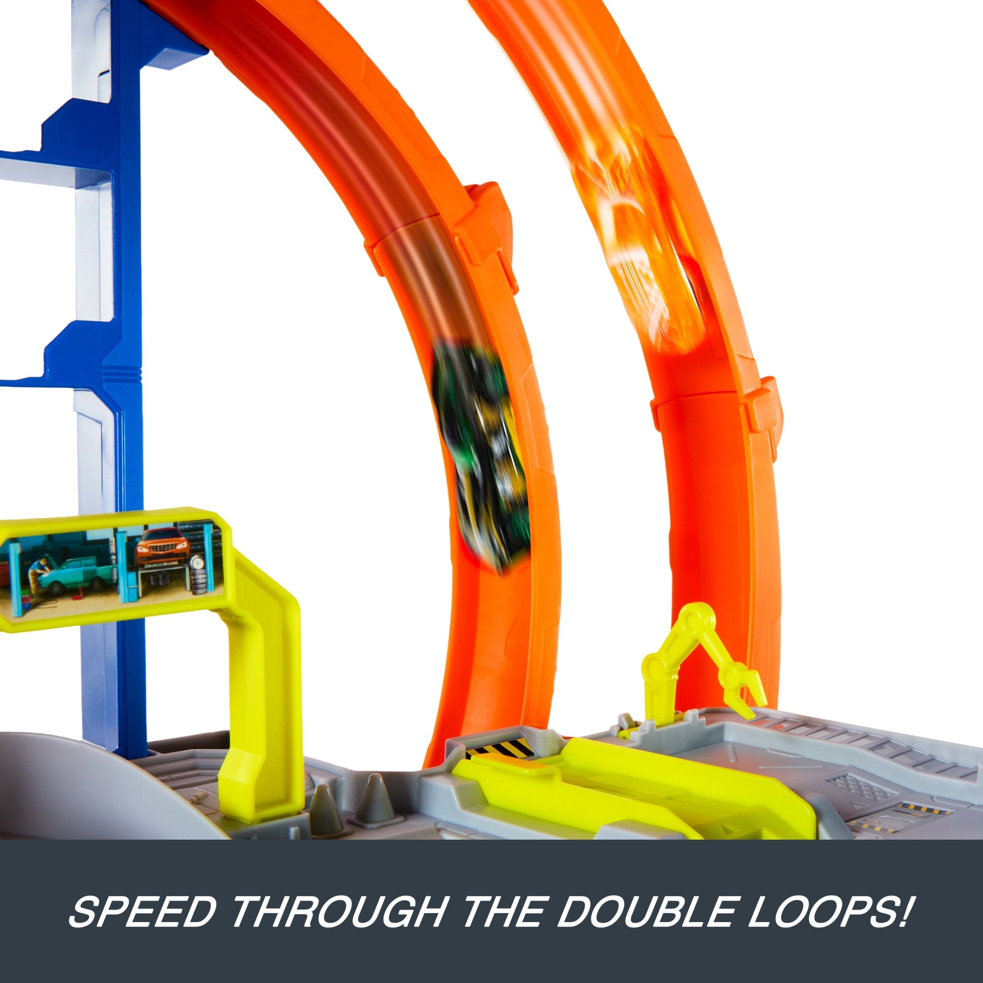 Hot Wheels MEGA Loop Garage Playset With 1 Die-Cast Toy Car & 1 Toy Helicopter in 1:64 Scale - Image 5