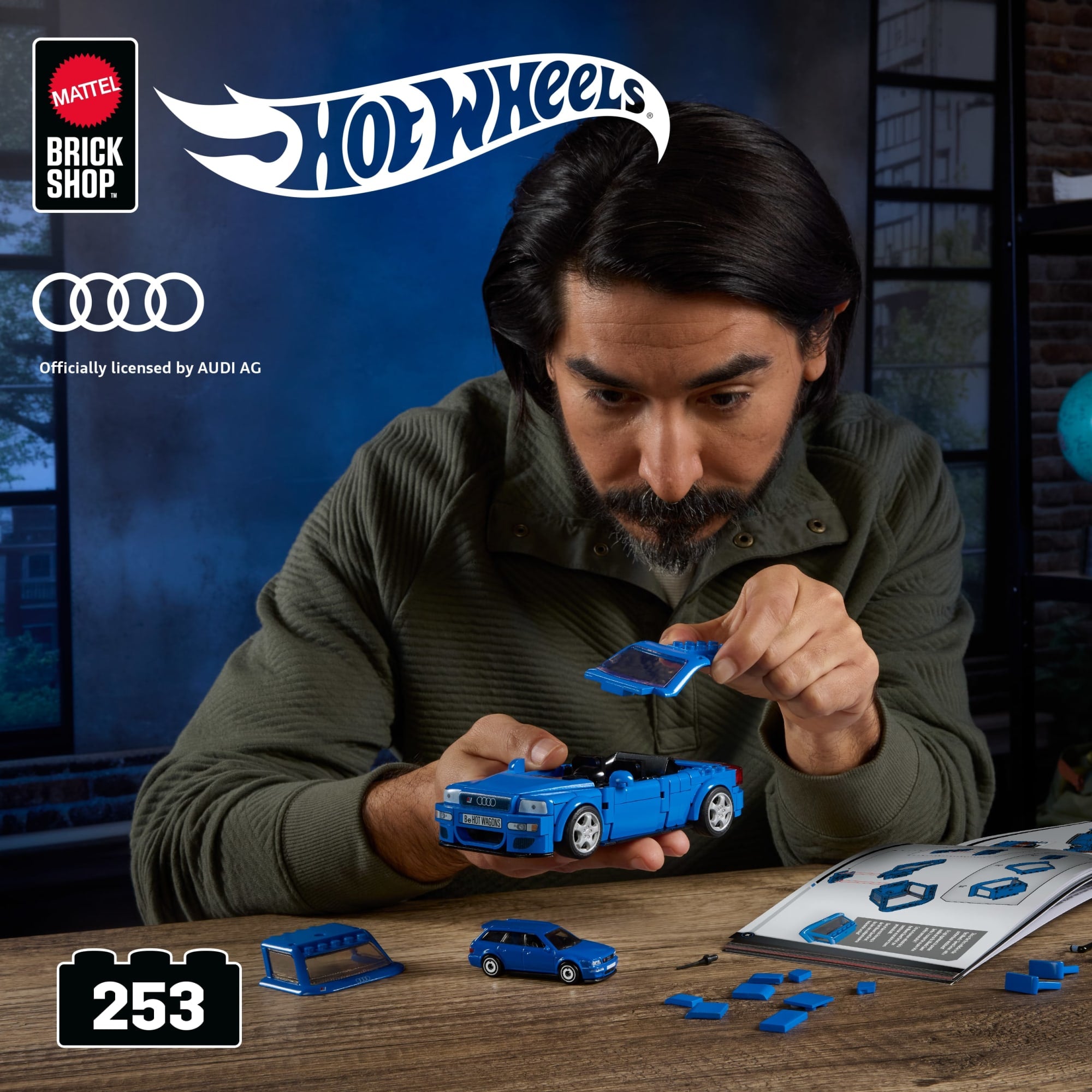 Mattel Brick Shop Hot Wheels Audi Avant RS2 Building Toy Kit (253 Pieces). For Collectors - Image 2