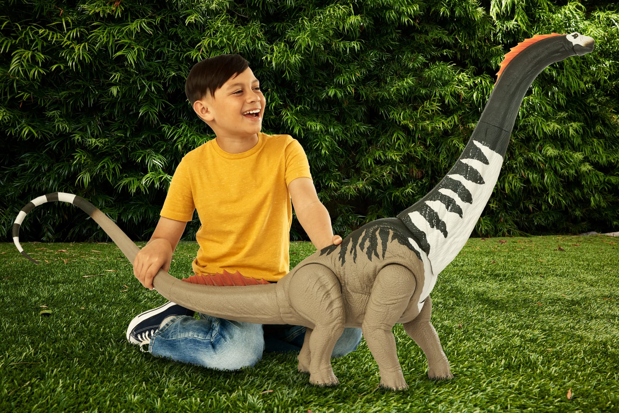 Jurassic World Dinossauro de Brinquedo Rebirth Titanosaurus - Image 2