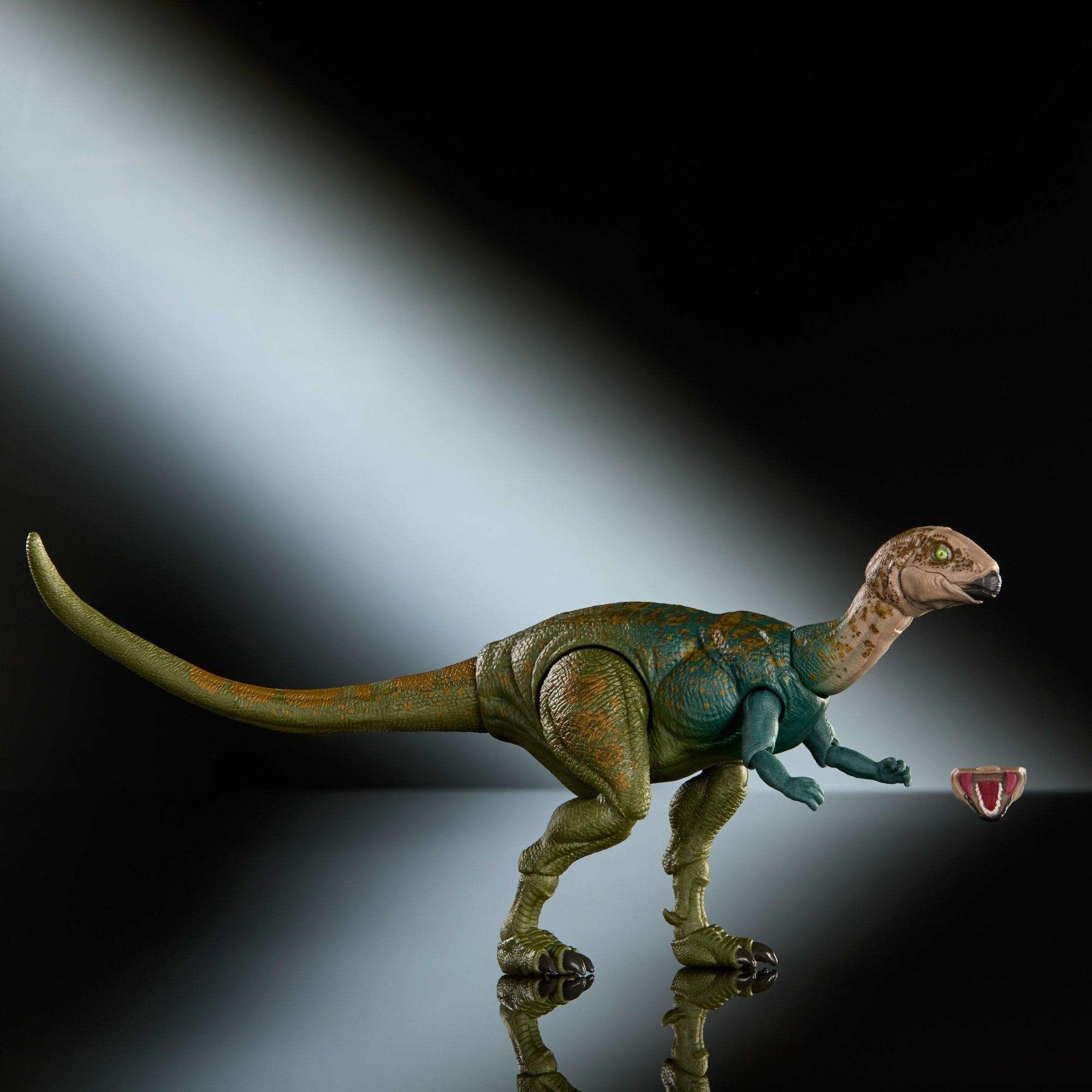 Jurassic World Hammond Collection Dryosaurus Dinosaur Figure. Deluxe Design And 17 Articulations - Image 3