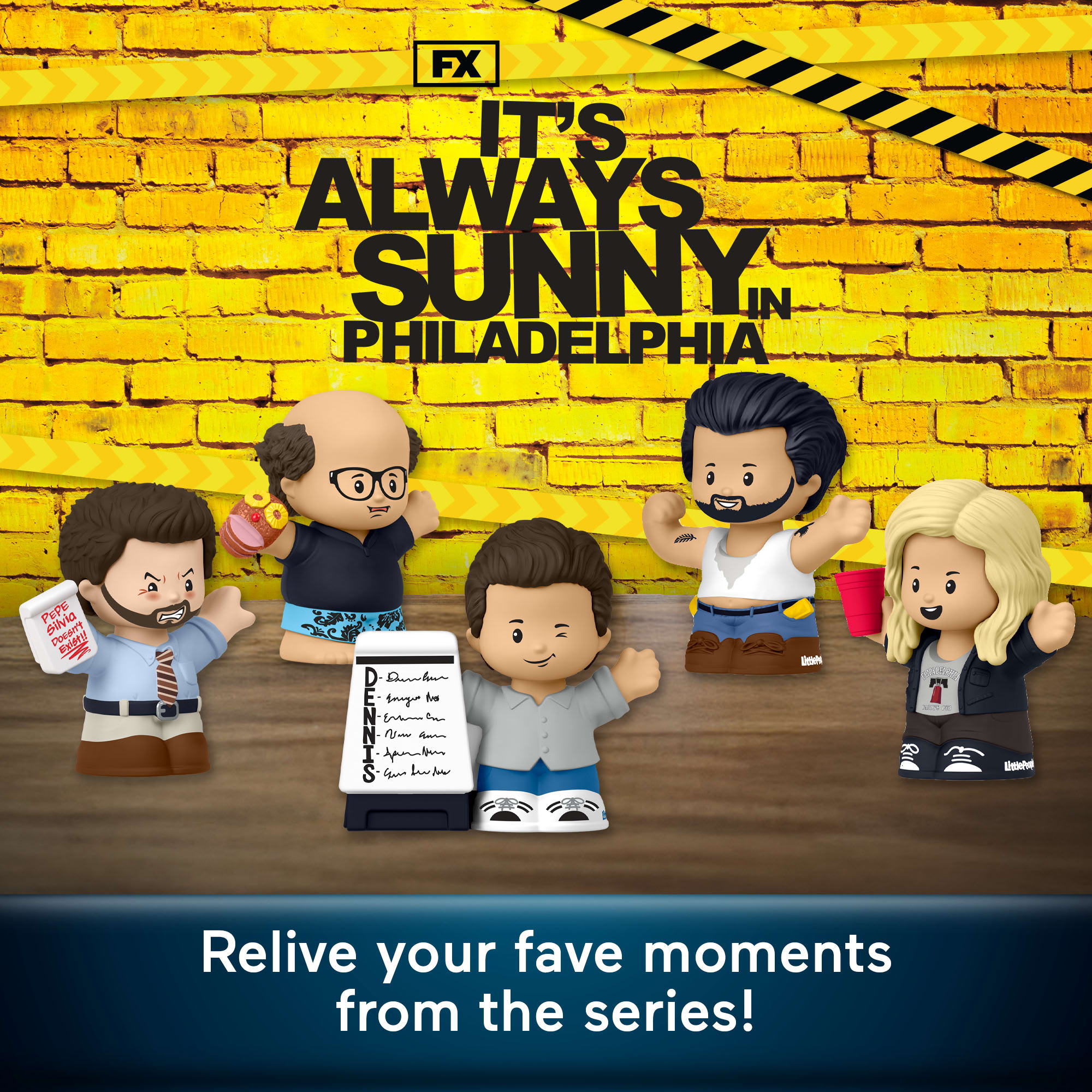 Little People Collector It's Always Sunny in Philadelphia Set For Adults & Fans. 5 Figures - Image 2