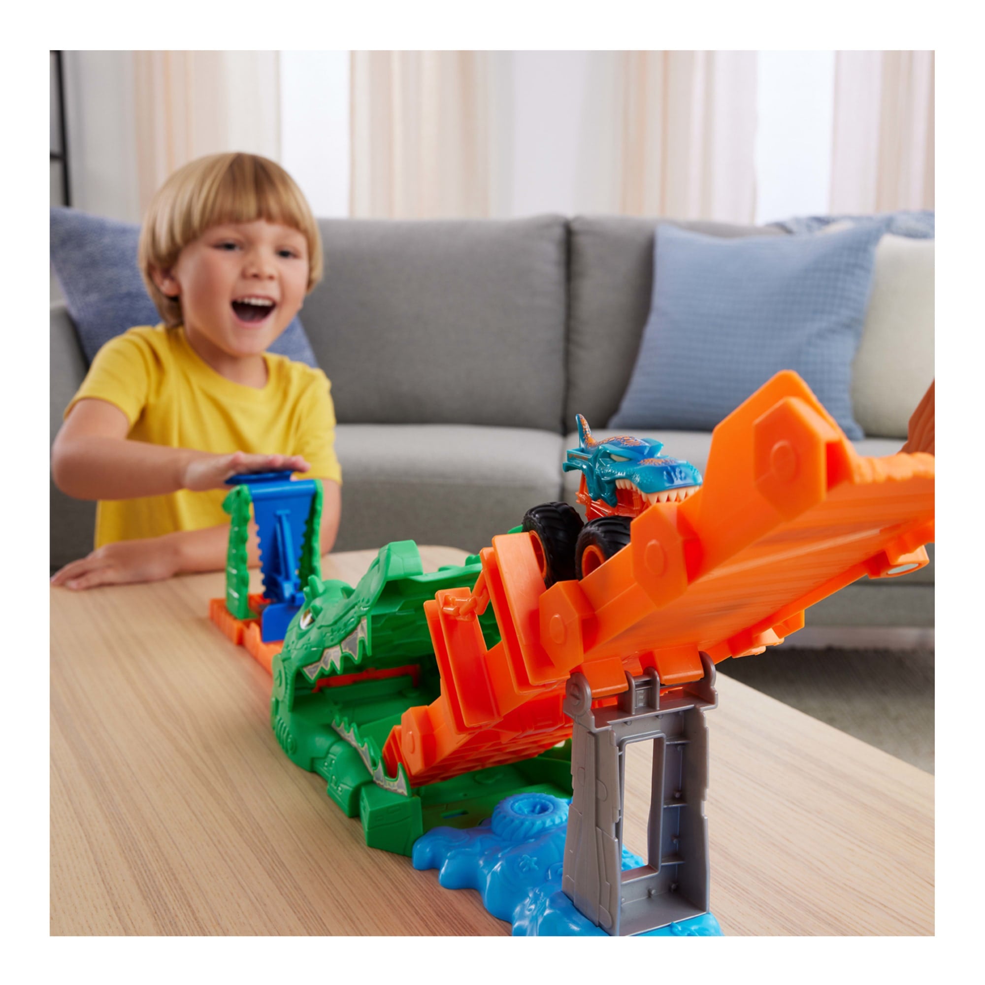 Coffret de Jeu Défi Attaque du Crocodile Monster Trucks Hot Wheels et Véhicule Mega-Wrex à L'Échelle 1:64 - Image 2