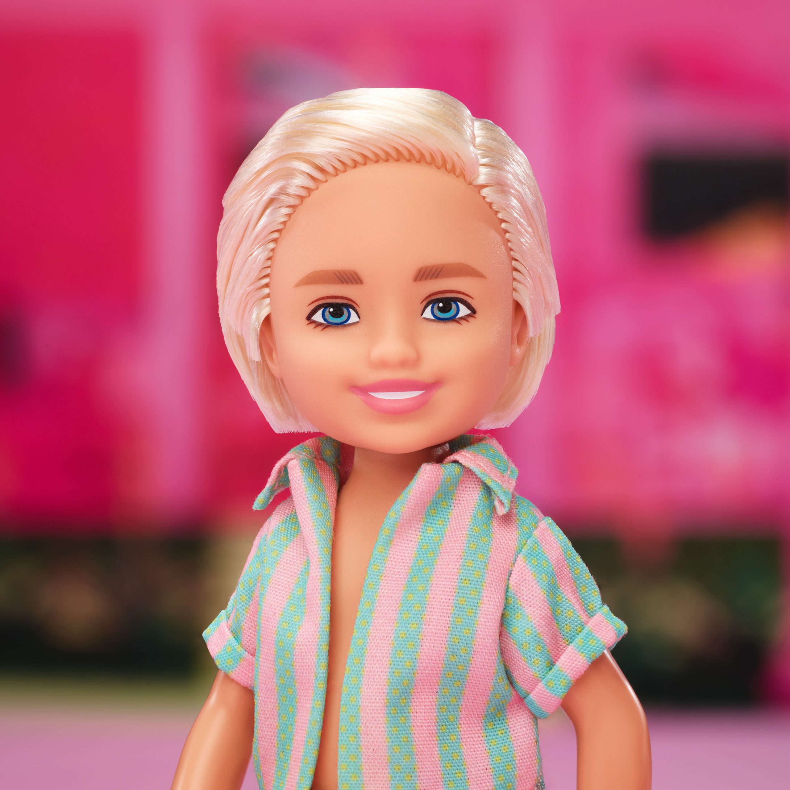 Barbie The Movie Chelsea Collectible 4-Pack Dolls. Includes Barbie. Ken. President Barbie. & Gloria Characters - Image 4