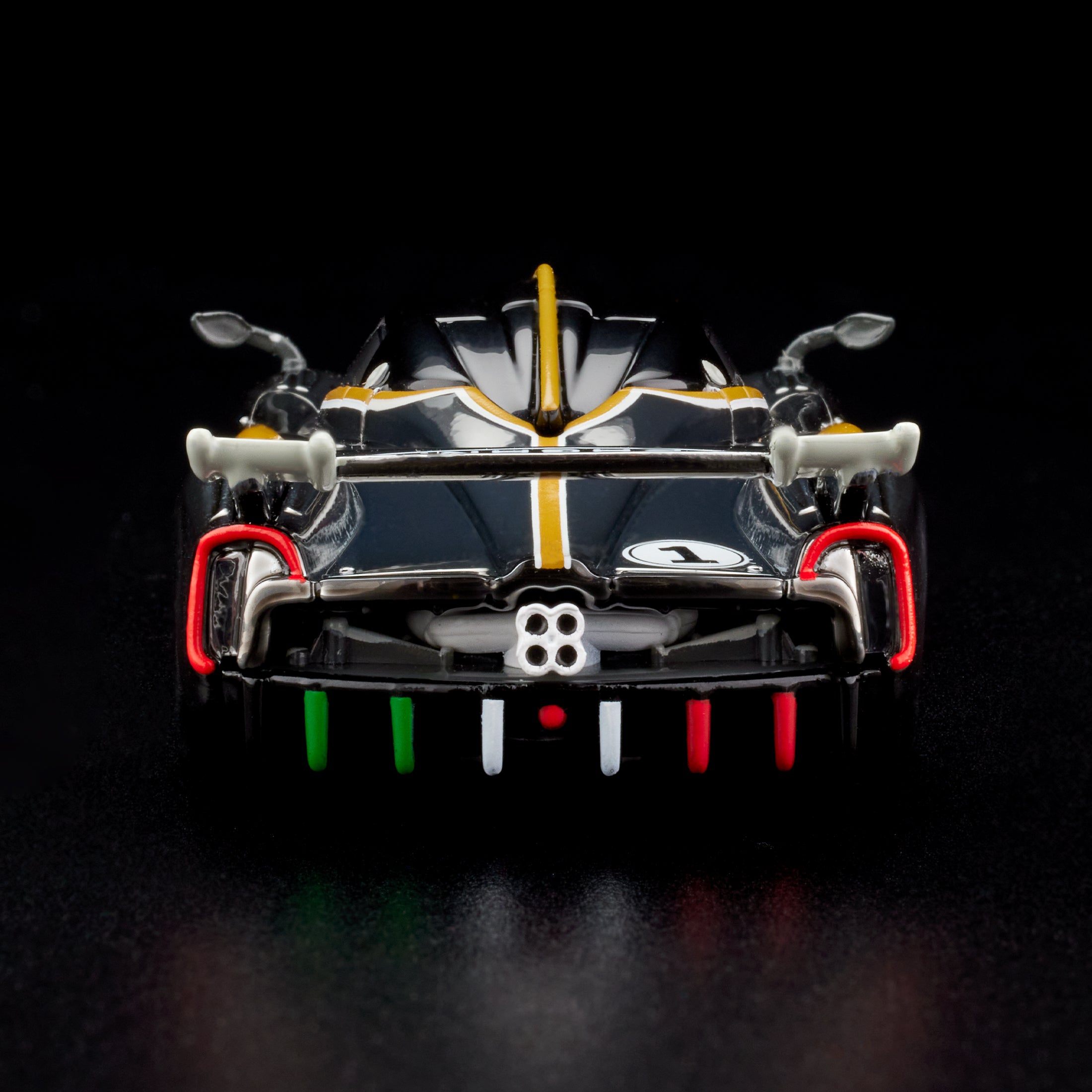Hot Wheels RLC Exclusive '21 Pagani Huayra R - Image 6