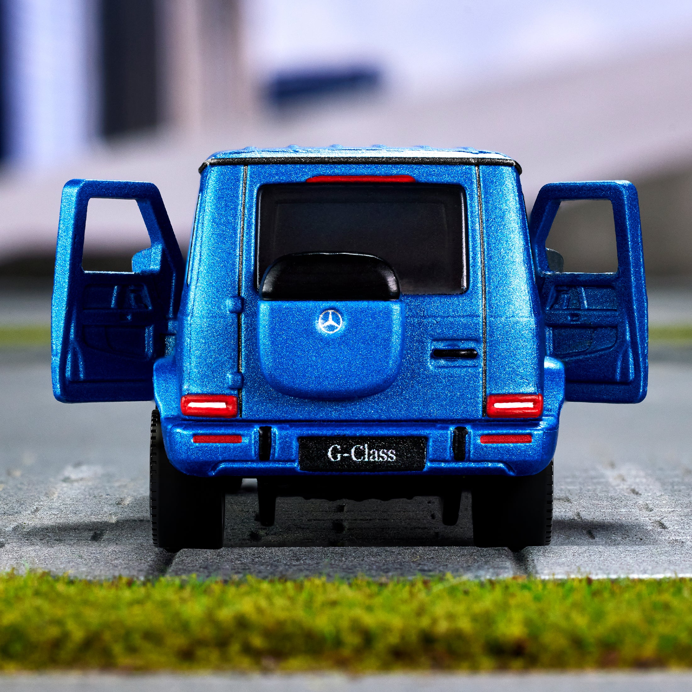Matchbox Mercedes-Benz G 580 With EQ Technology - Image 6