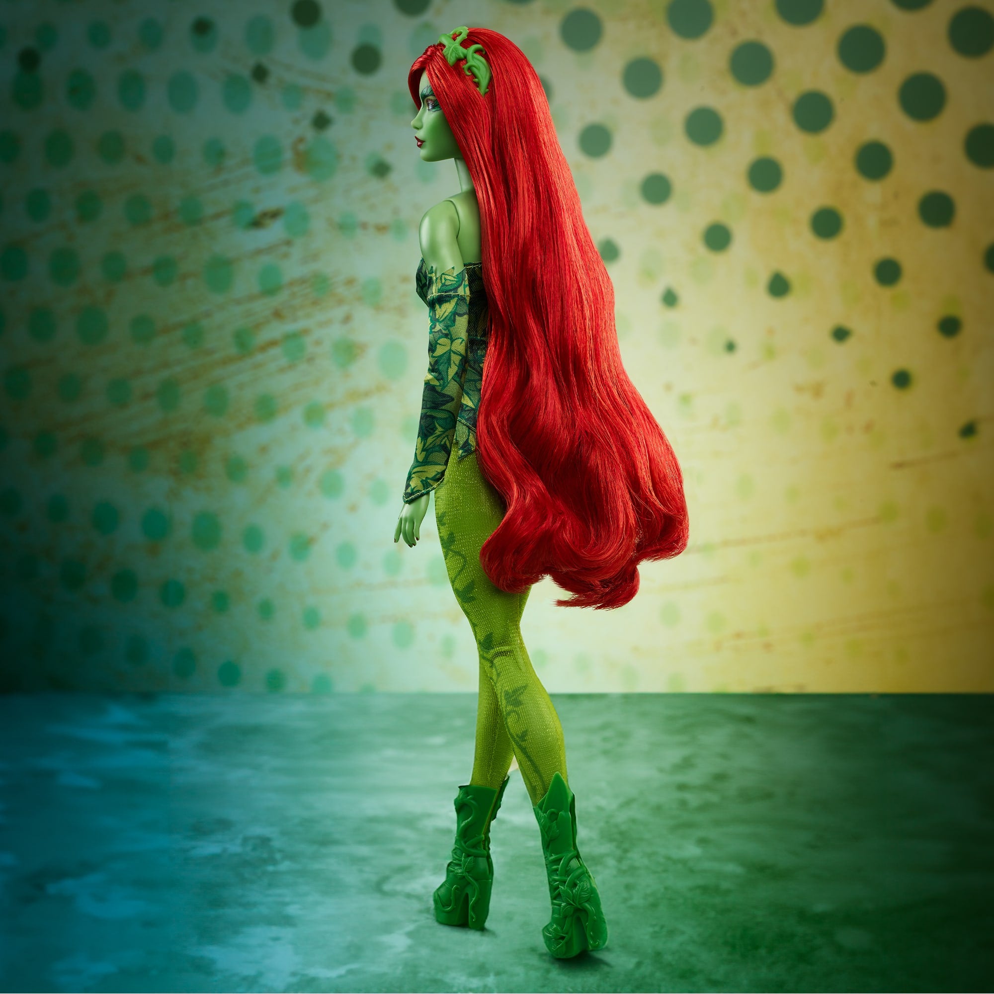 Poison Ivy Barbie Doll - Image 11