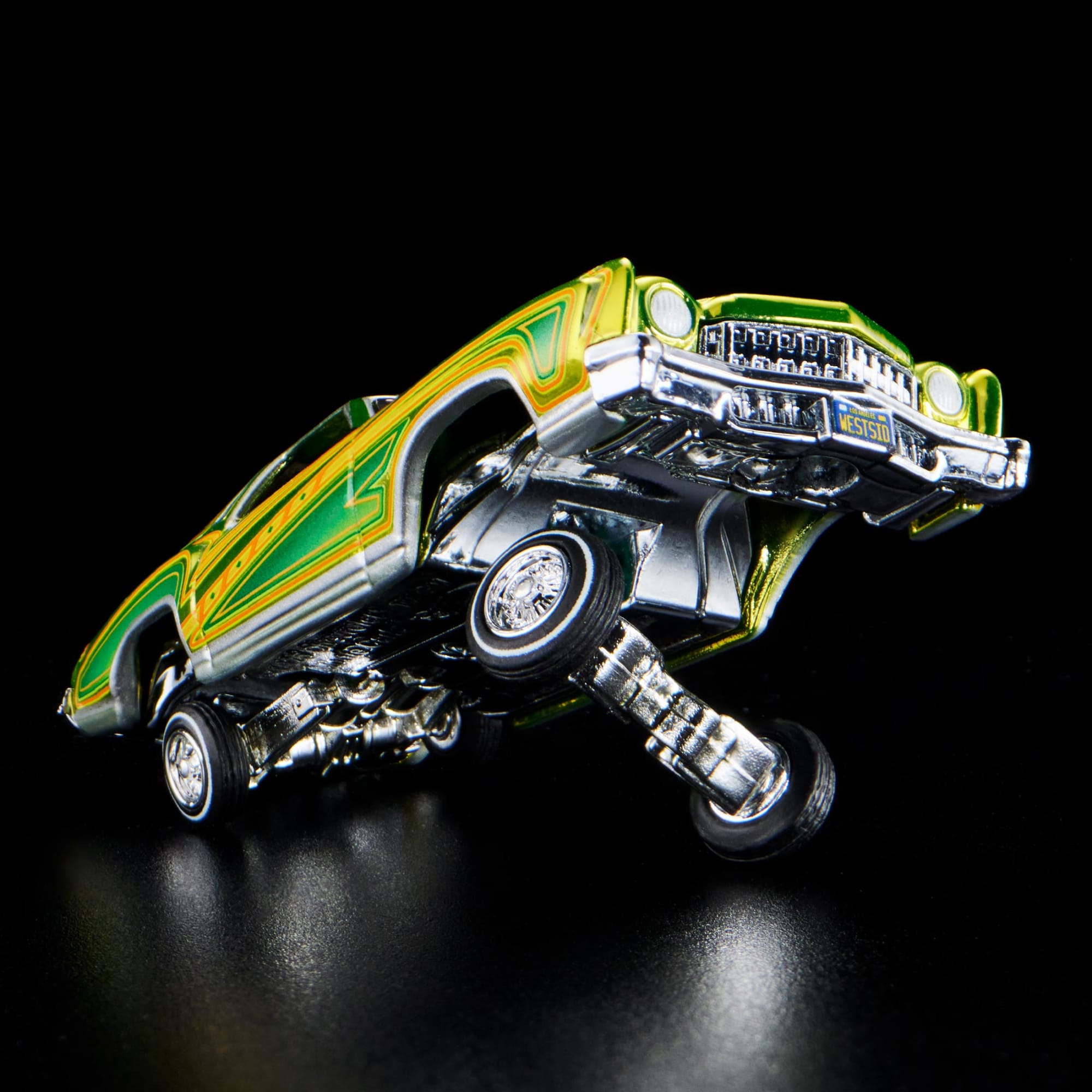 Hot Wheels RLC Exclusive 1975 Chevrolet Monte Carlo Lowrider - Image 10
