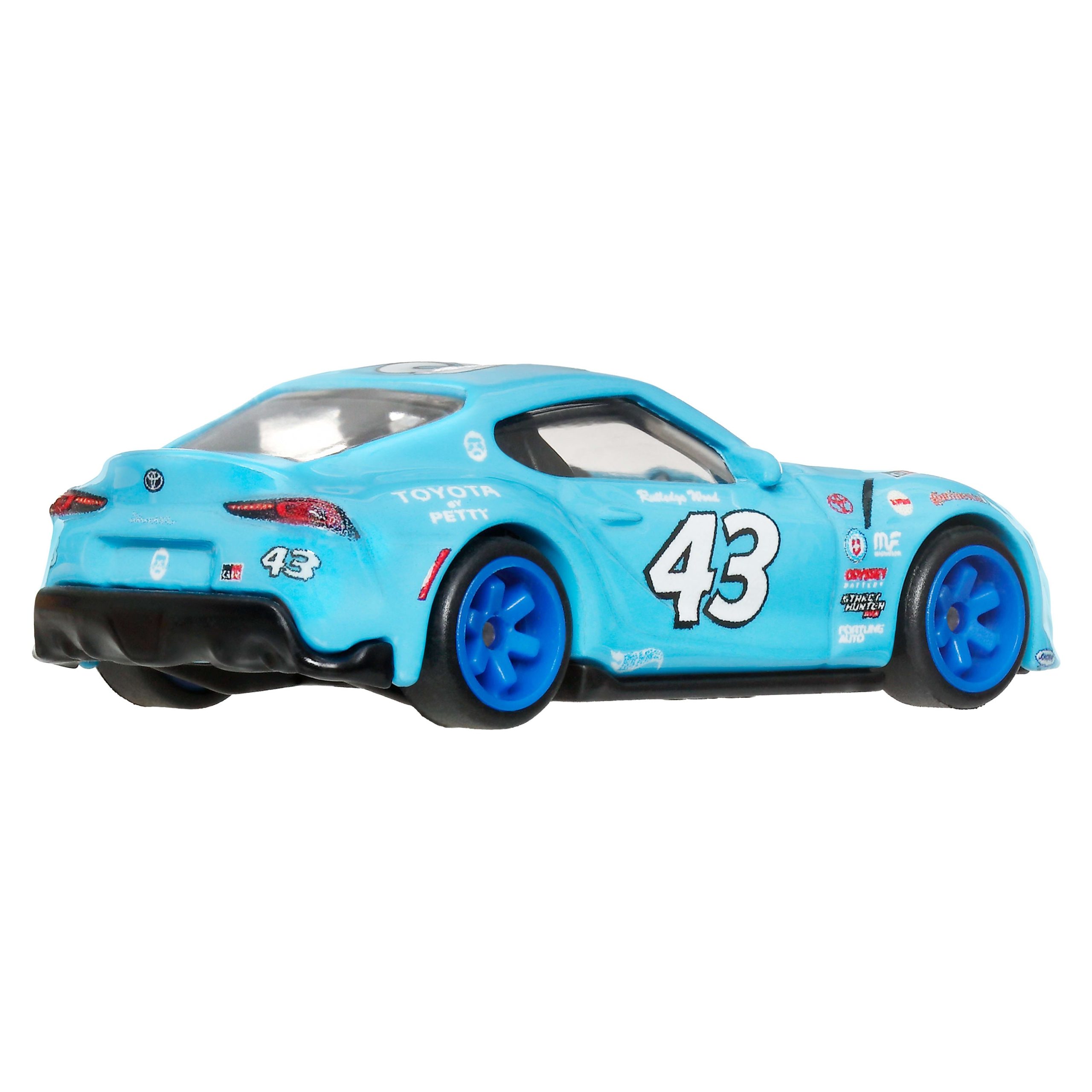 Hot Wheels Premium Boulevard 2021 Toyota GR Supra - Image 4