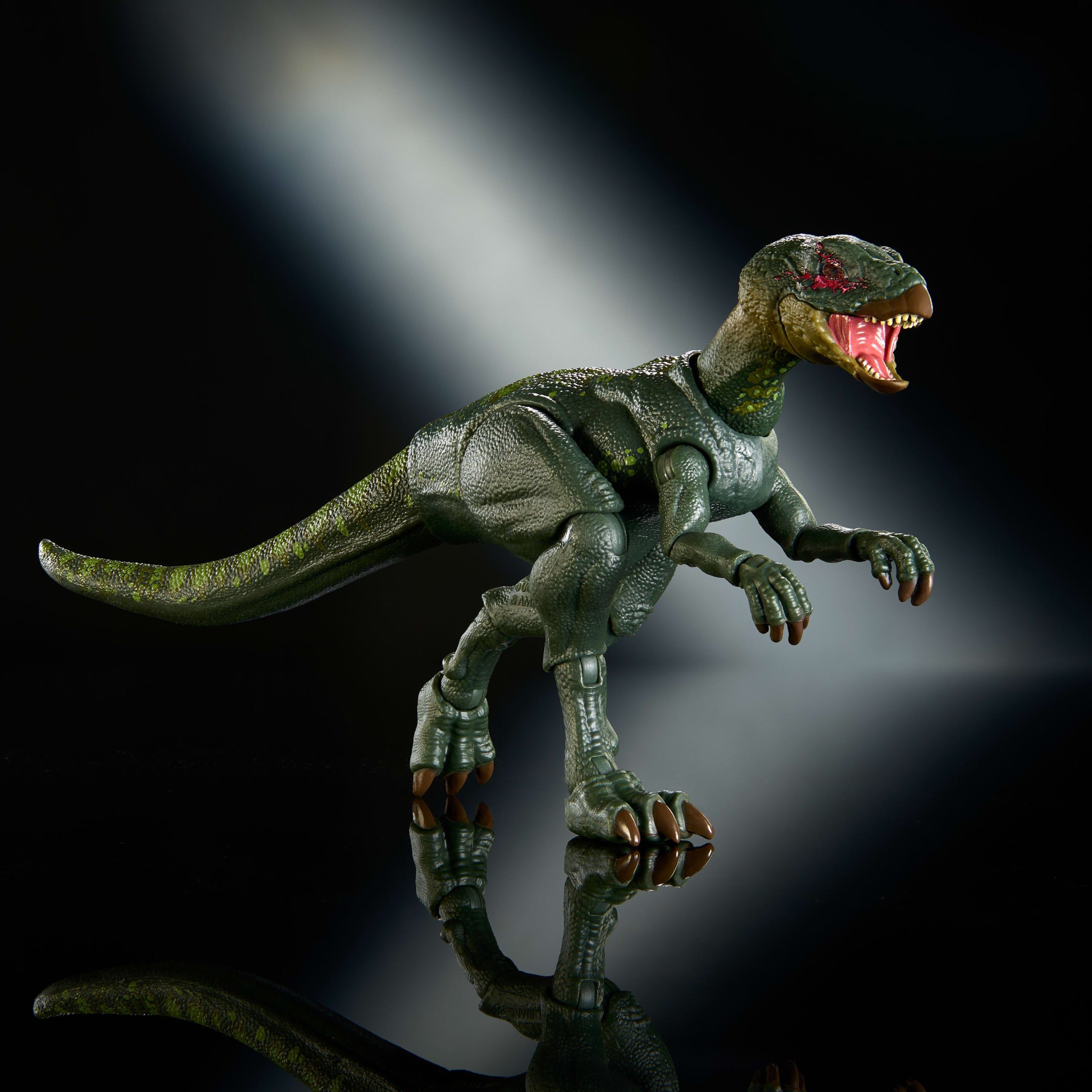 Jurassic World Hammond Collection Hypsilophodon Dinosaur Figure. Deluxe Design And Articulation - Image 4