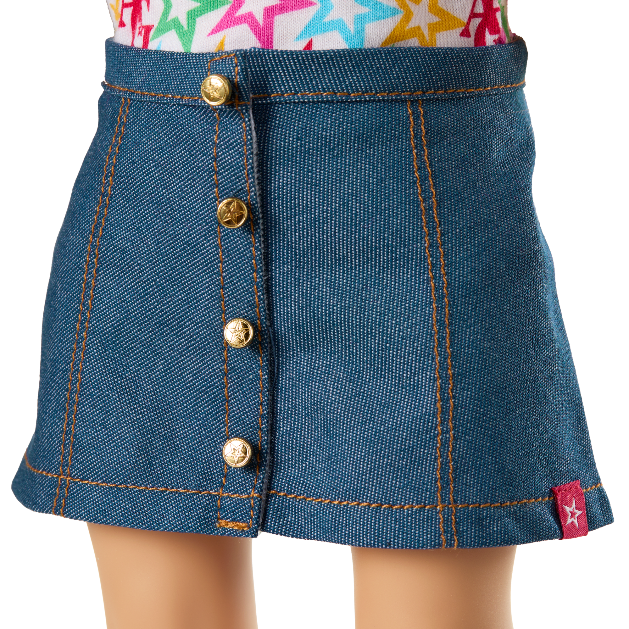 Truly Me™ 18-inch Doll #131 with straight blonde hair - Image 9