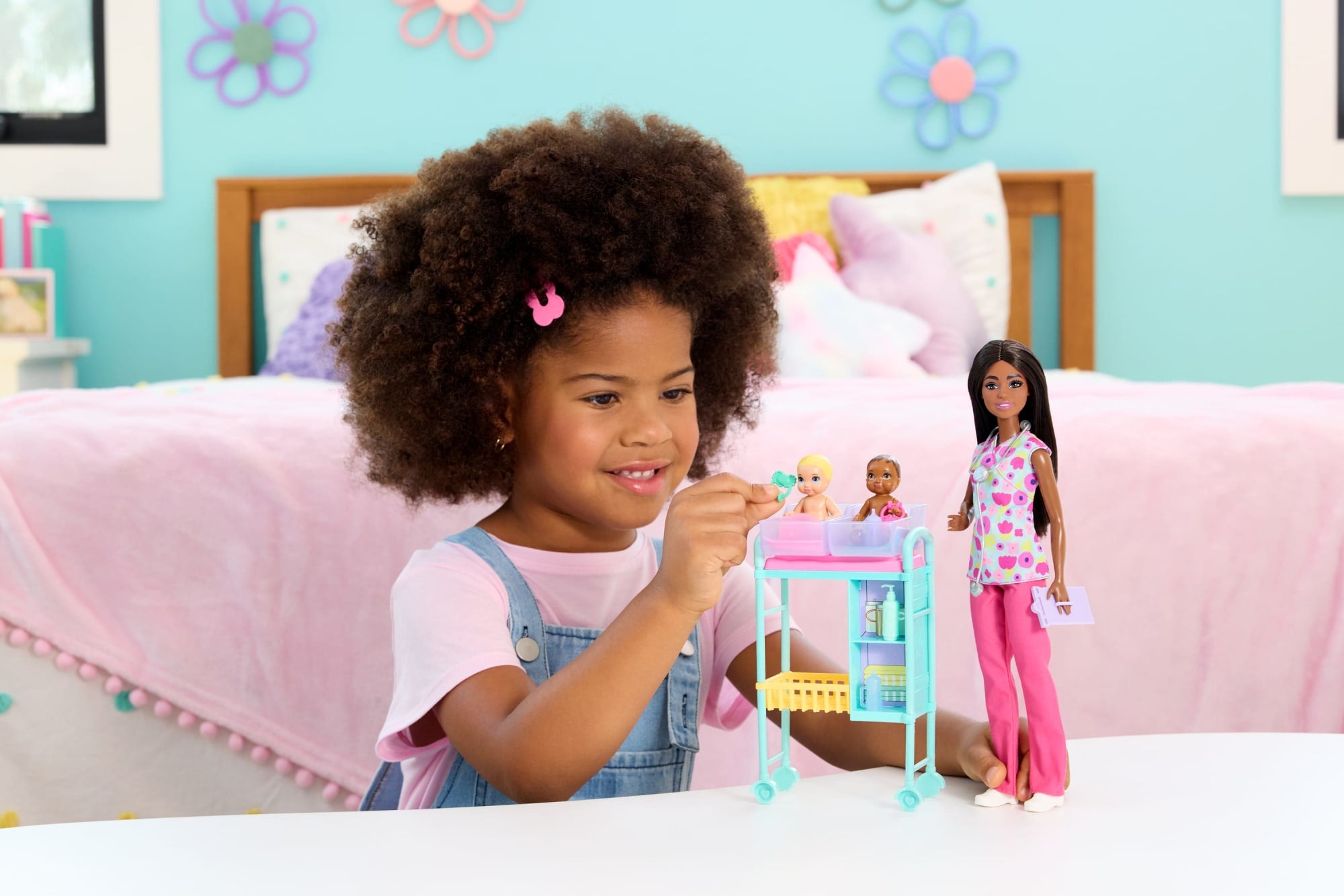 Barbie Careers Baby Doctor Playset With Brunette Fashion Doll. 2 Baby Dolls. Exam Table & Accessories - Image 2