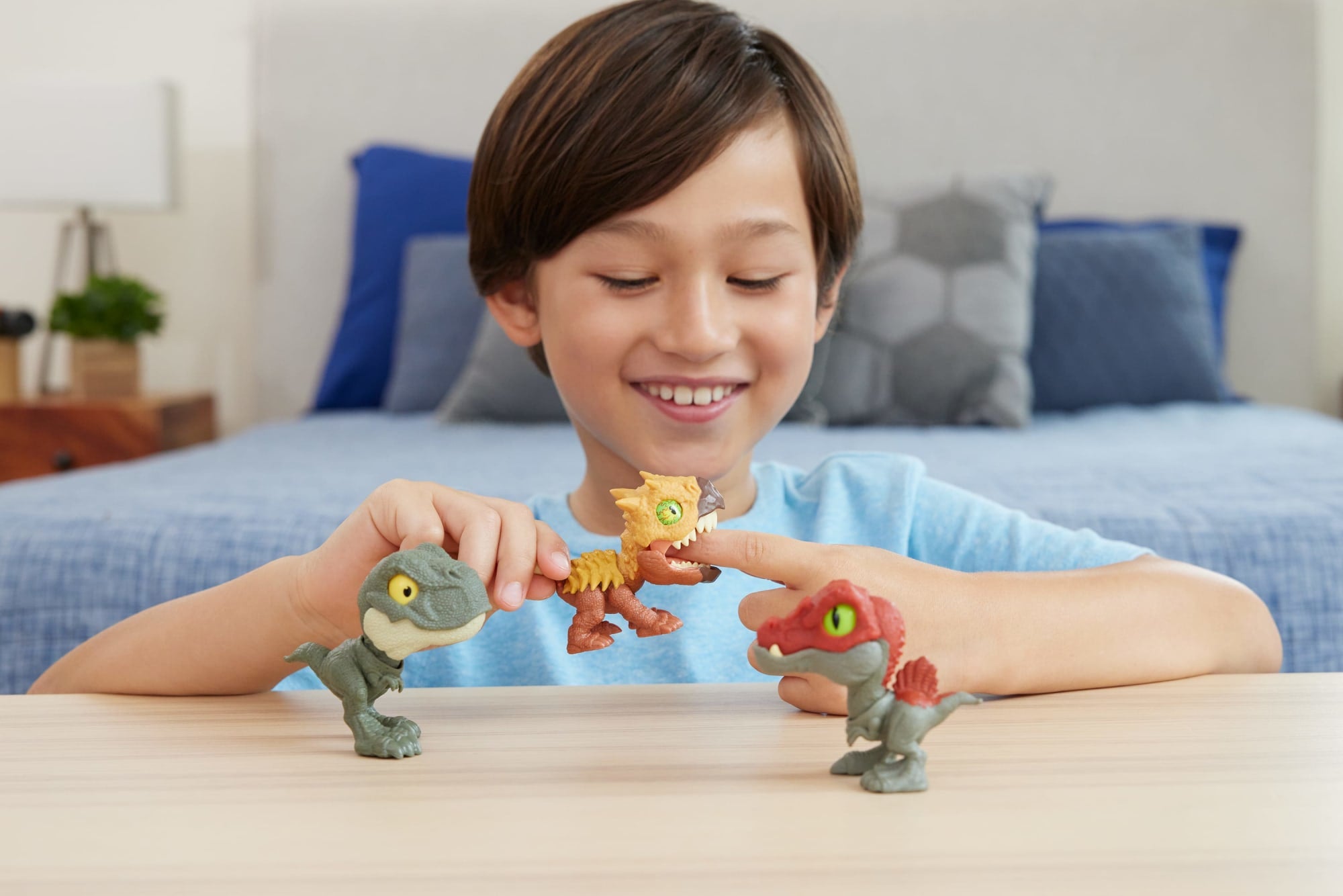 Jurassic World Dinosaurio de Juguete Pequeños Mordedores Feroces - Image 2