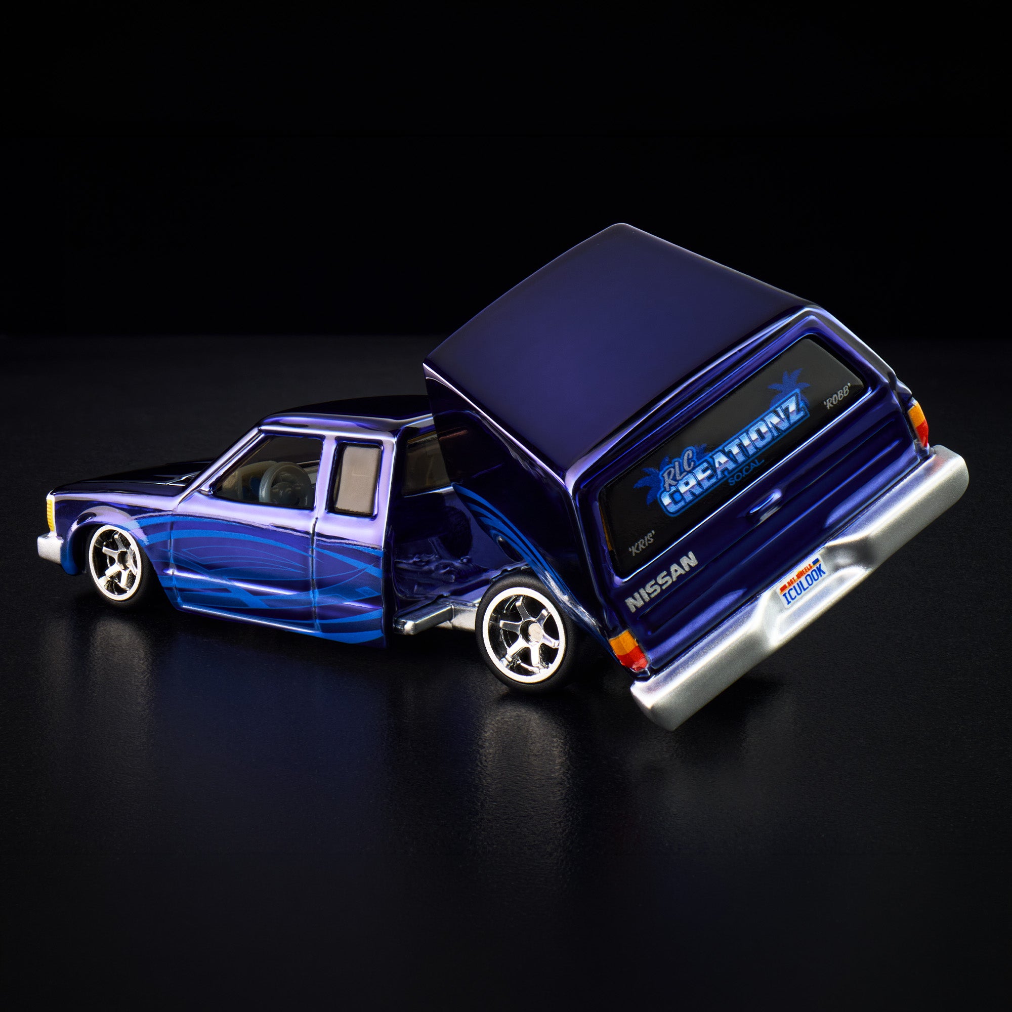 Hot Wheels RLC Exclusive 1986 Nissan 720 King Cab - Image 5