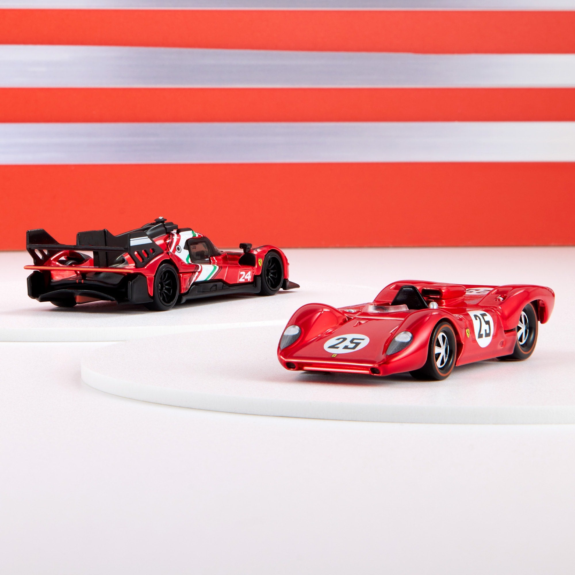 Hot Wheels x Ferrari Heritage Set - Image 2