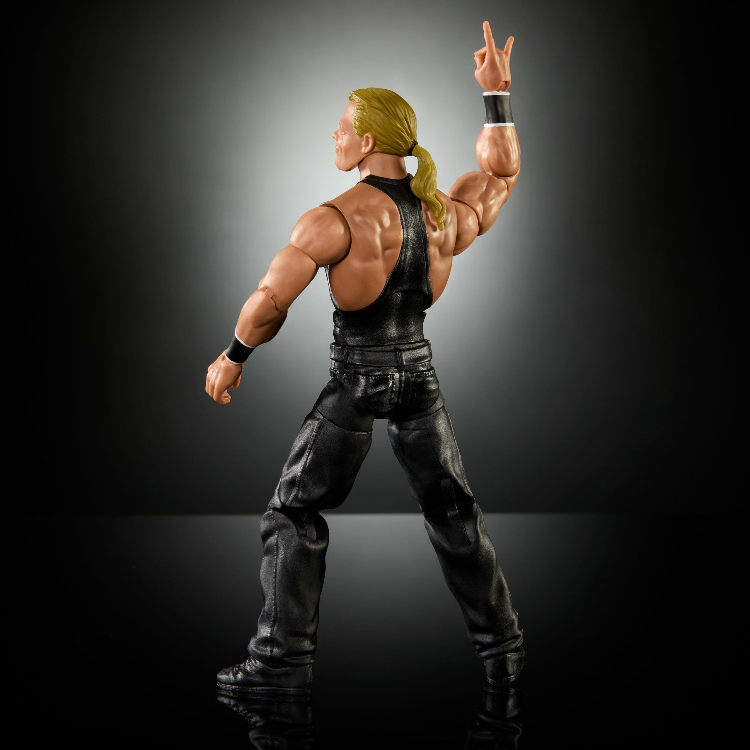 WWE Monday Night War Elite Collection Lex Luger Action Figure & Accessories 6-Inch Set - Image 5