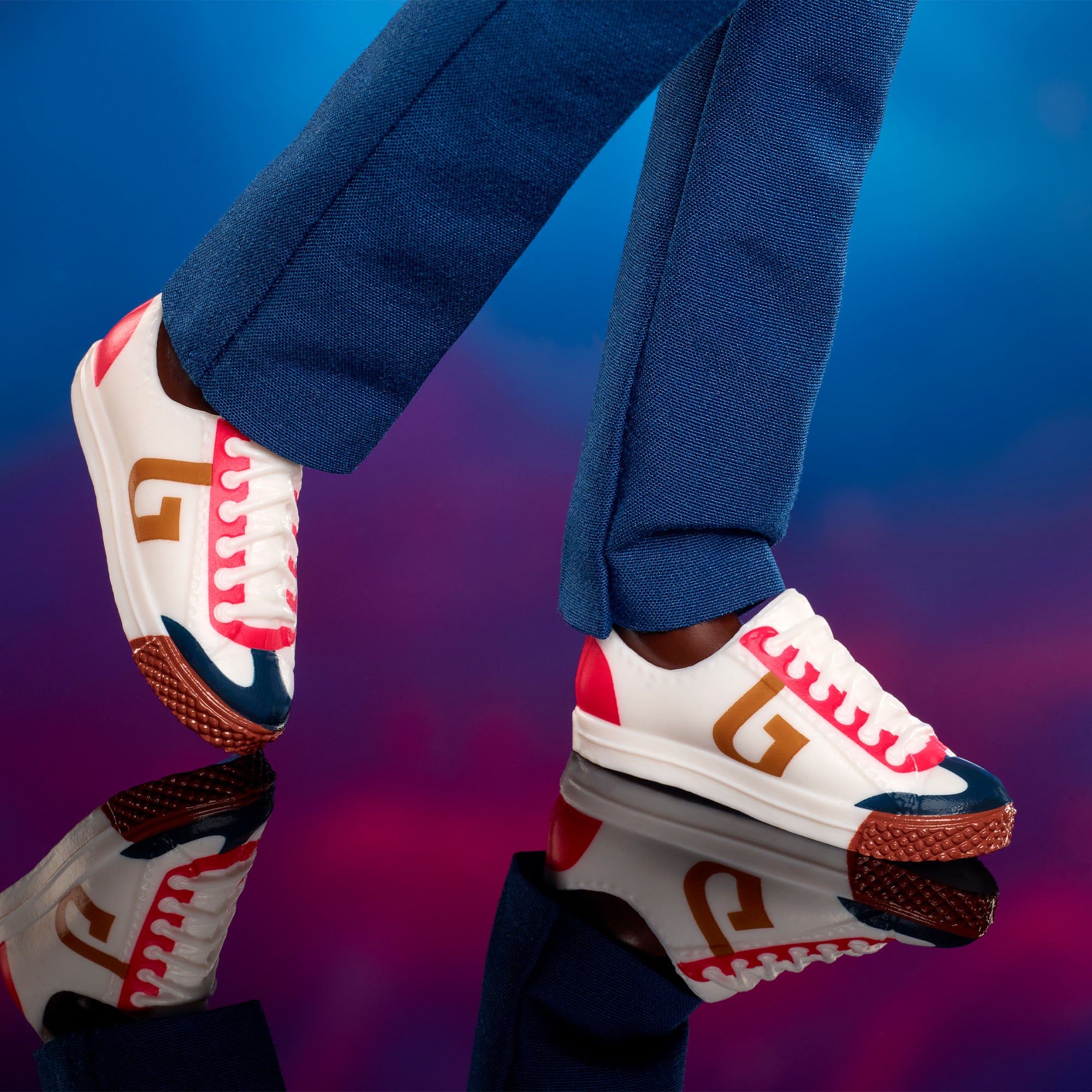 Barbie The Fifteenth Doctor Barbie Doll - Image 5