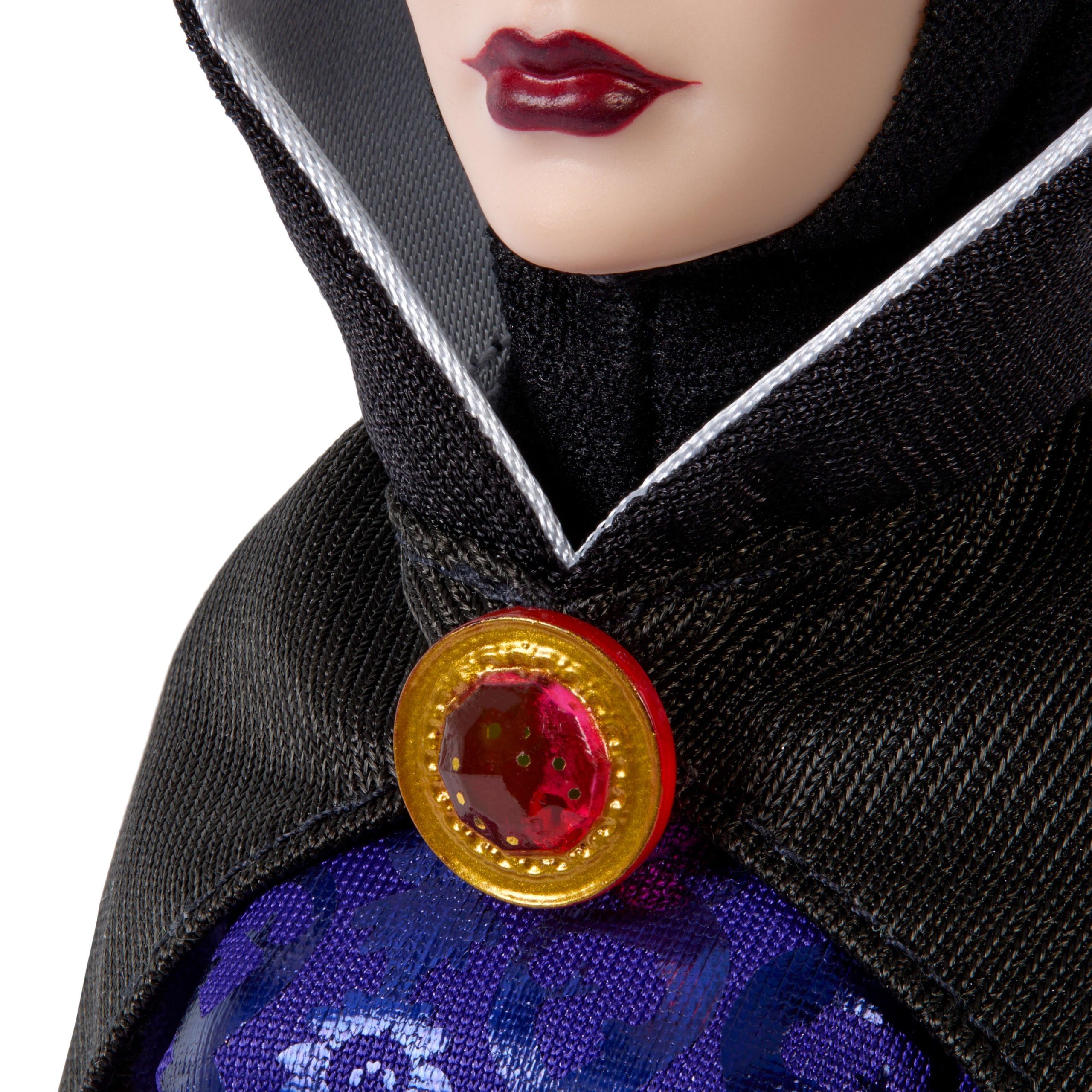 Disney Collector Evil Queen Collectible Villains Fashion Doll - Image 4
