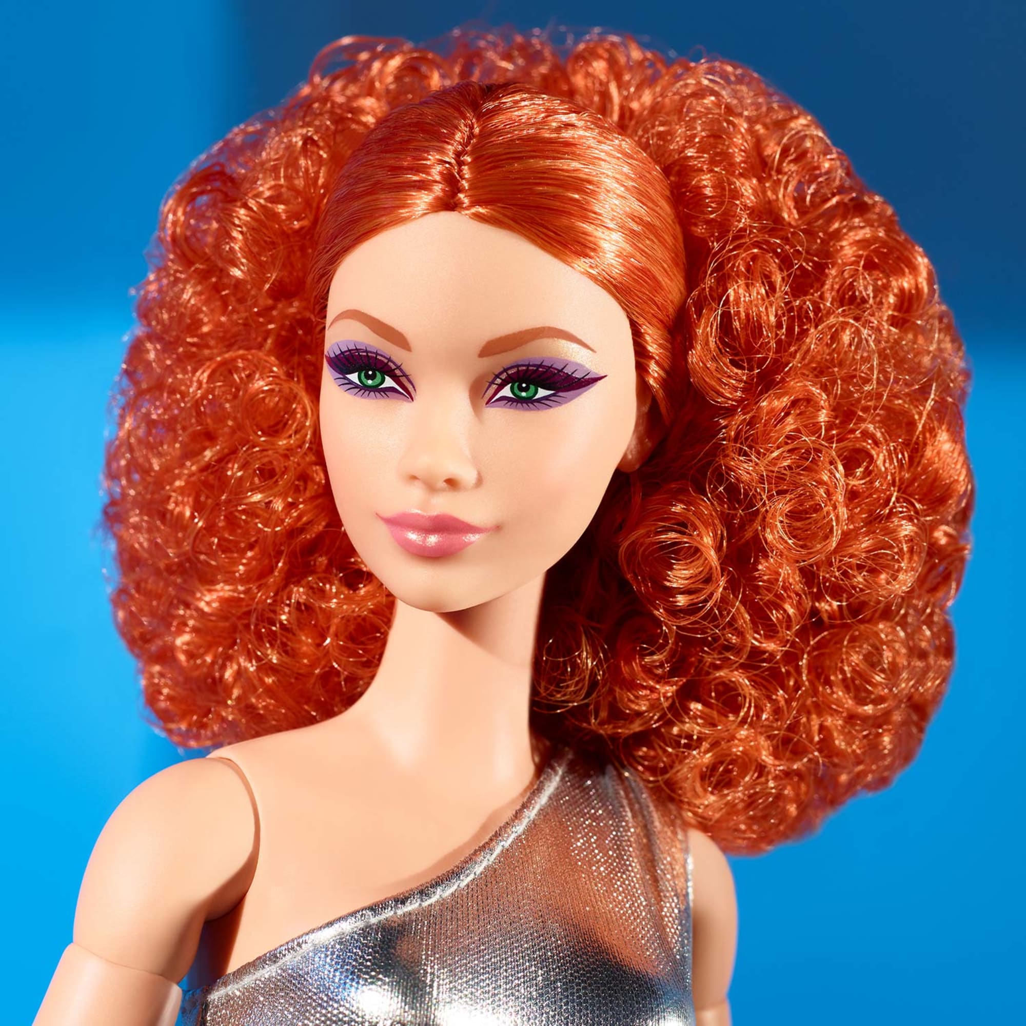 Barbie Signature Barbie Looks Doll (Original. Red) - Image 6