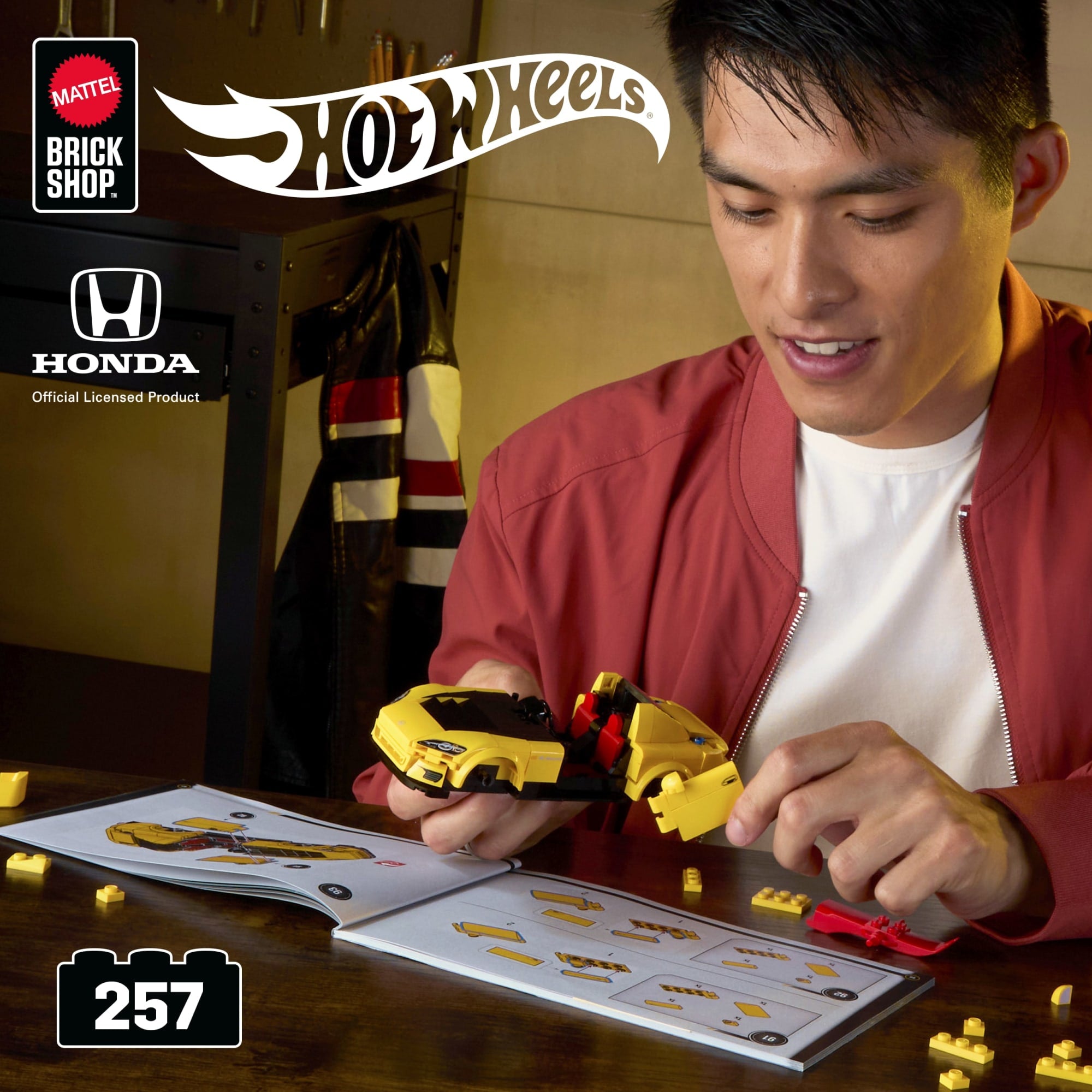 Mattel Brick Shop Hot Wheels '07 Honda S2000 Building Toy Kit (257 Pieces). For Collectors - Image 2