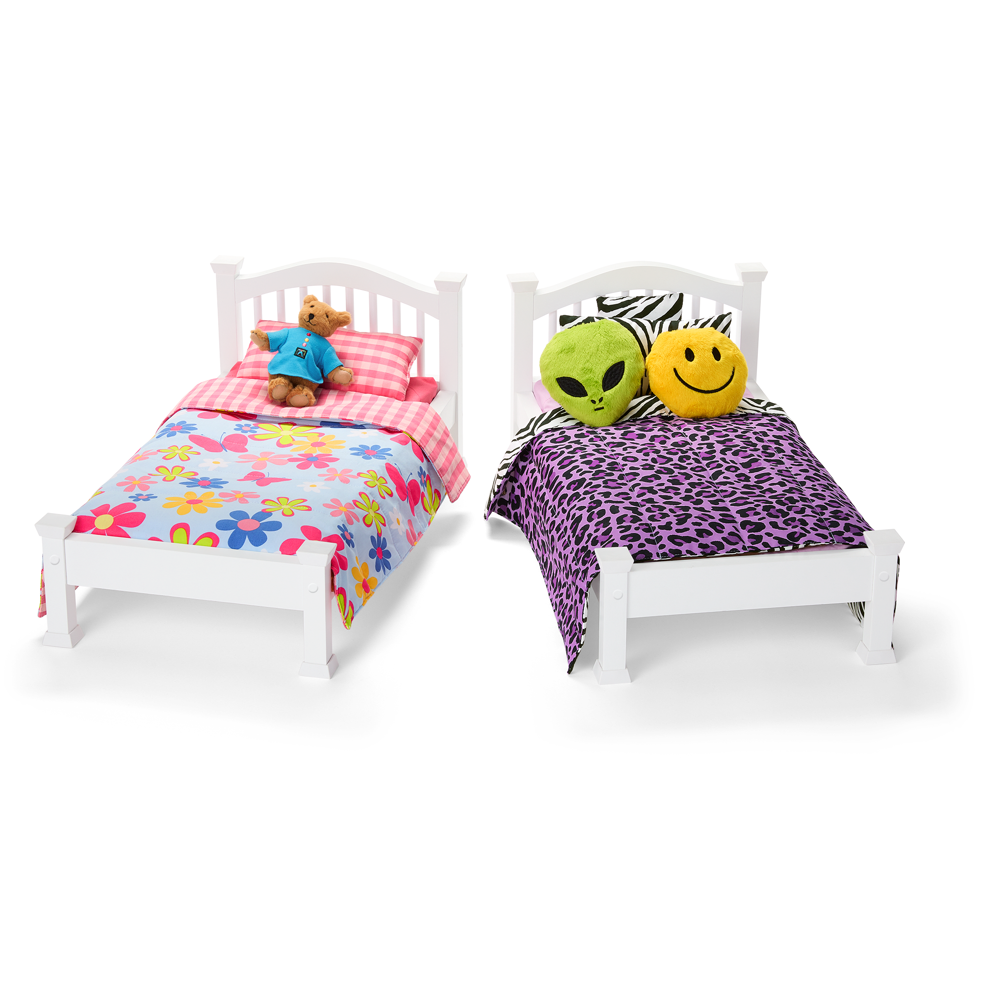 Isabel™ & Nicki's™ Twin Beds Bundle (Historical Characters)
