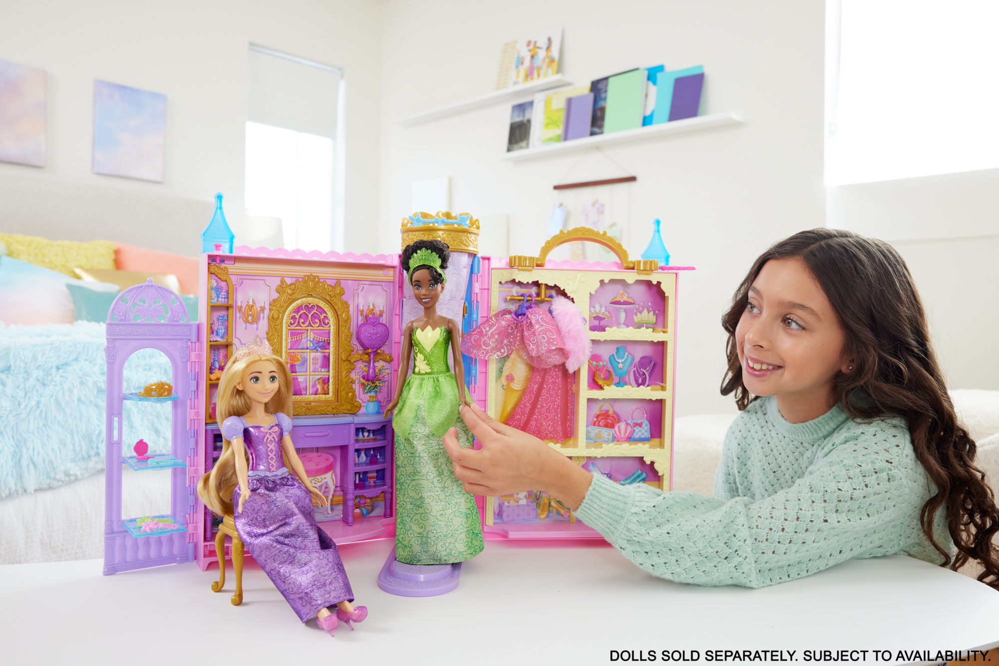 Disney Princess Ready For The Ball Closet With Fashions. Accessories. & Storage. Opens 2 Feet Wide - Image 2