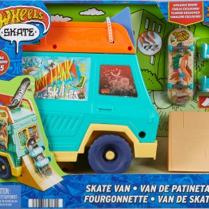 Hot Wheels Skate Tony Hawk Skate Van Playset With Exclusive Fingerboard & Removable Skate Shoes