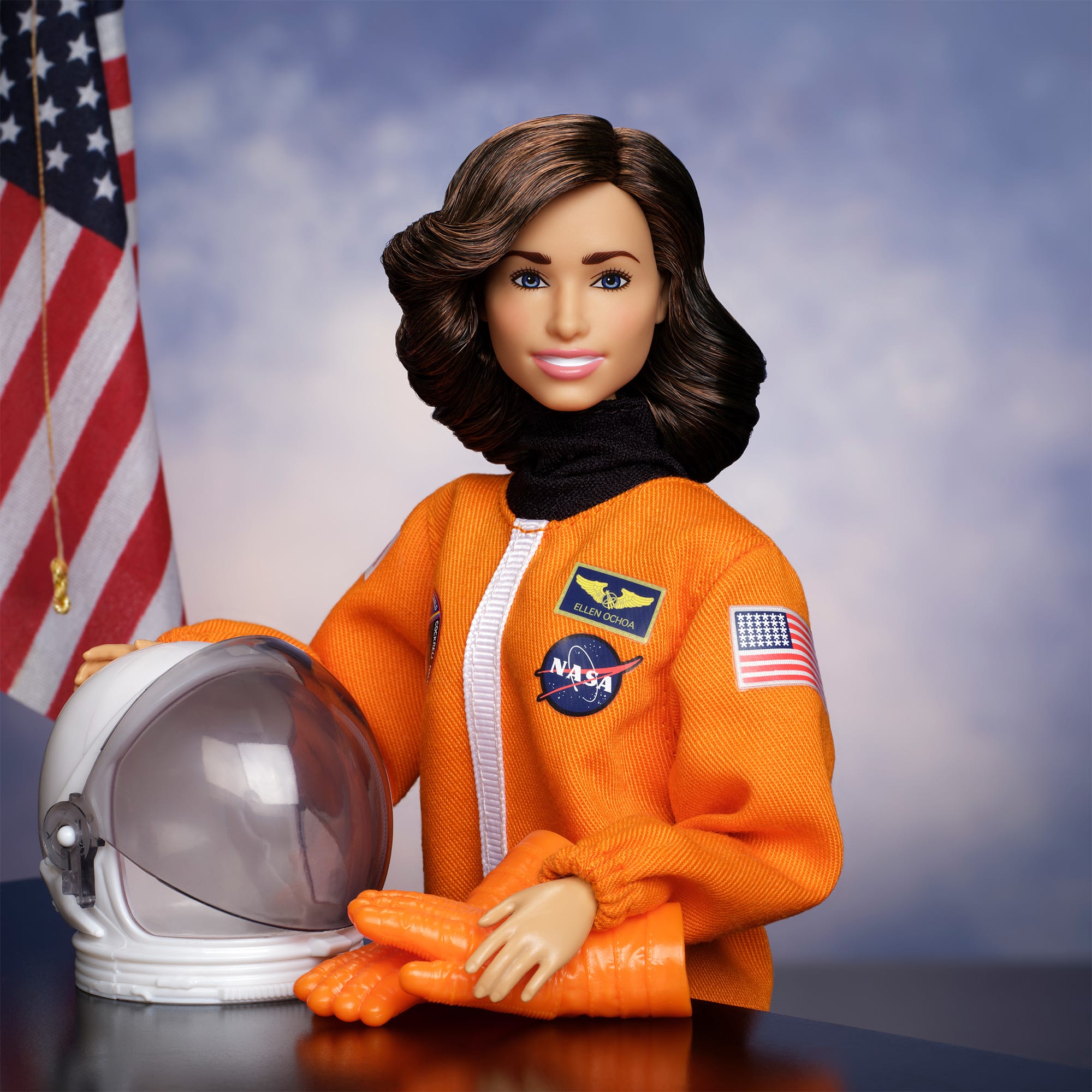 Barbie Inspiring Women Ellen Ochoa Doll - Image 5