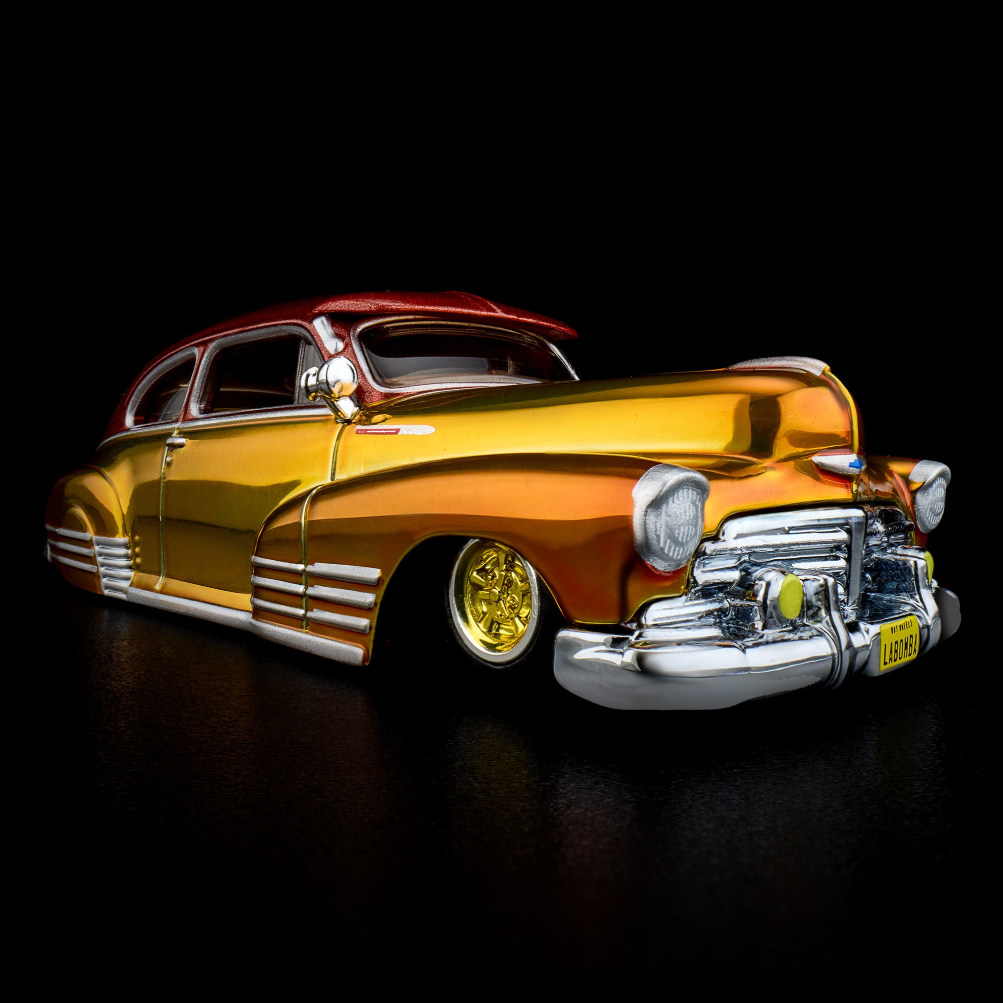 Hot Wheels RLC Exclusive 1948 Chevy Fleetline With CHASE Version - Image 4
