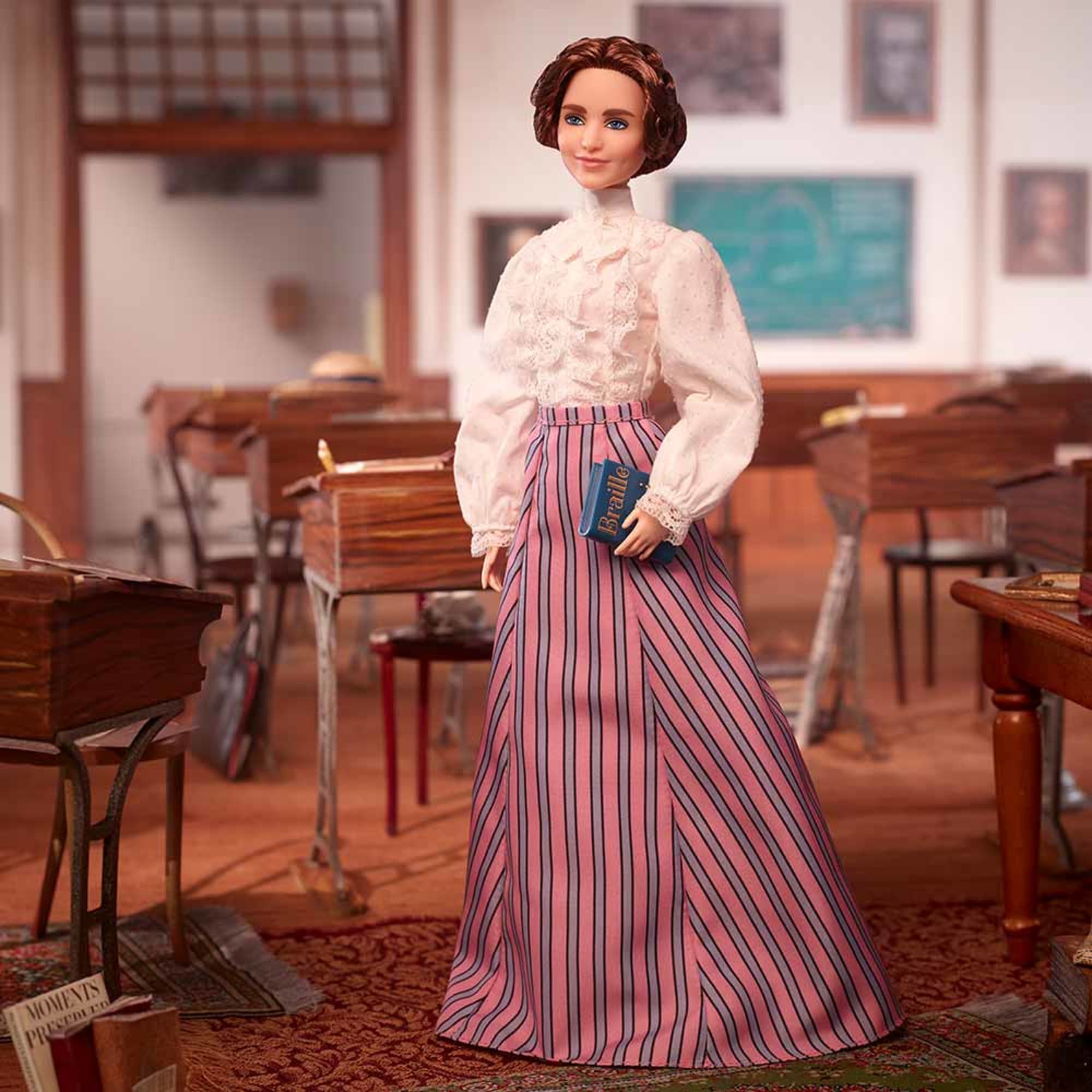 Barbie Inspiring Women Helen Keller Doll - Image 3