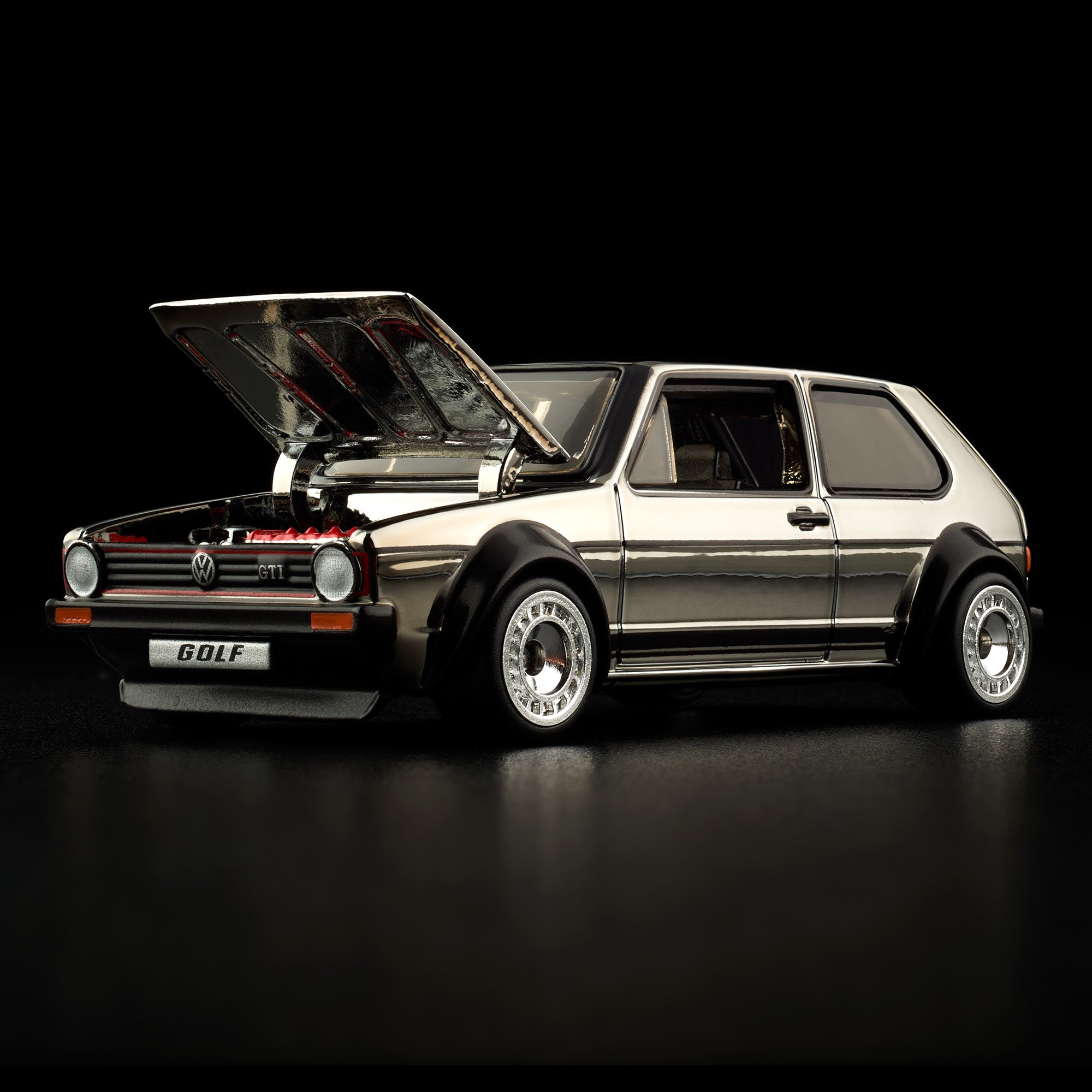 Hot Wheels RLC Exclusive 1976 Volkswagen Golf Mk1 GTI - Image 16