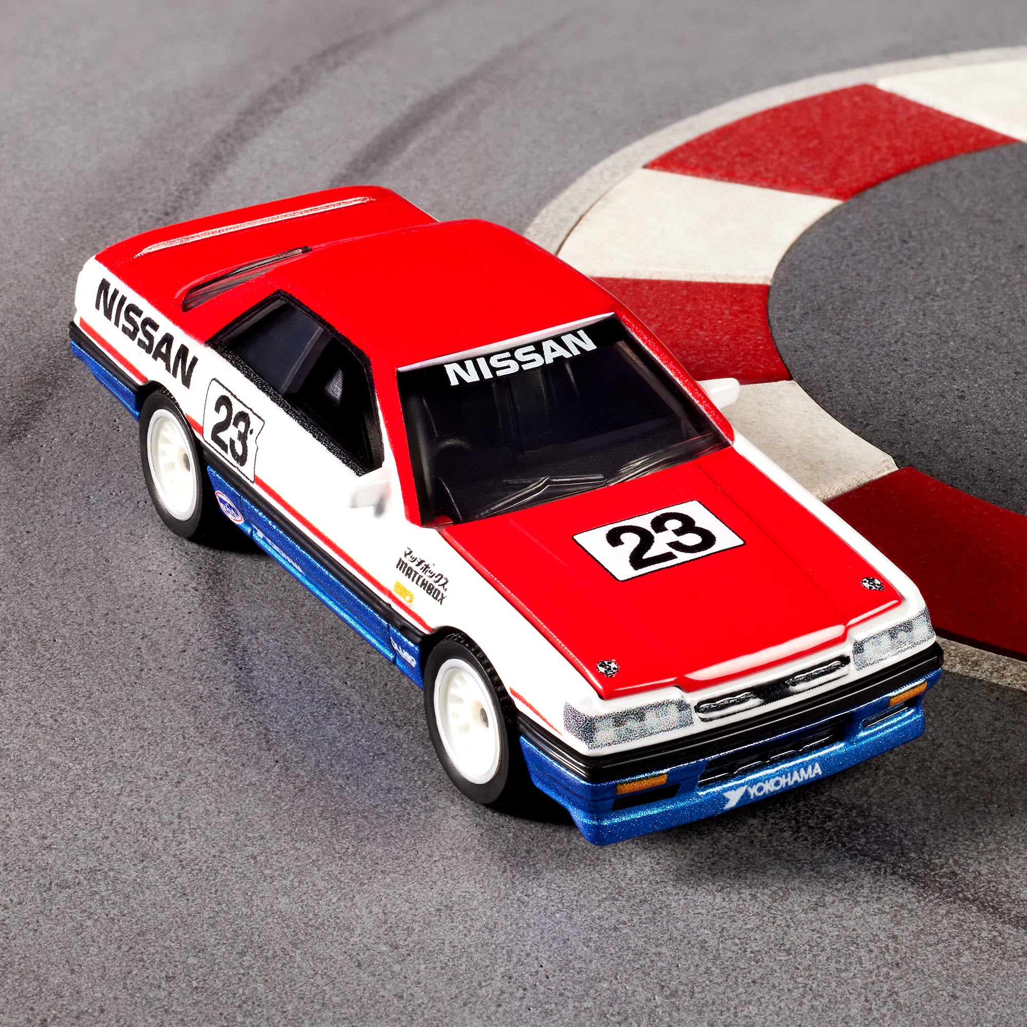 Matchbox 1987 Nissan Skyline GTS-R - Image 5