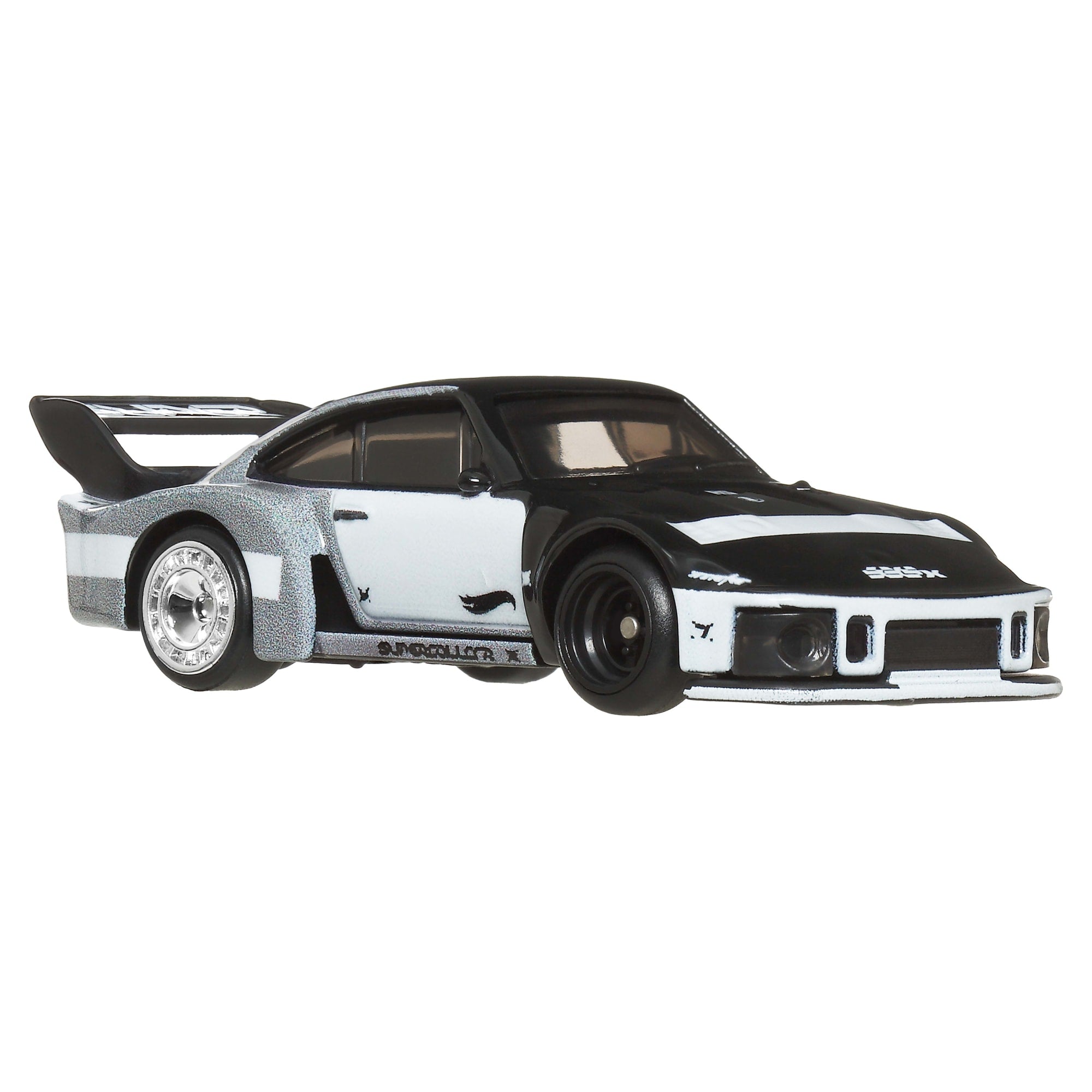 Hot Wheels Boulevard Porsche 935 Vehicle - Image 2