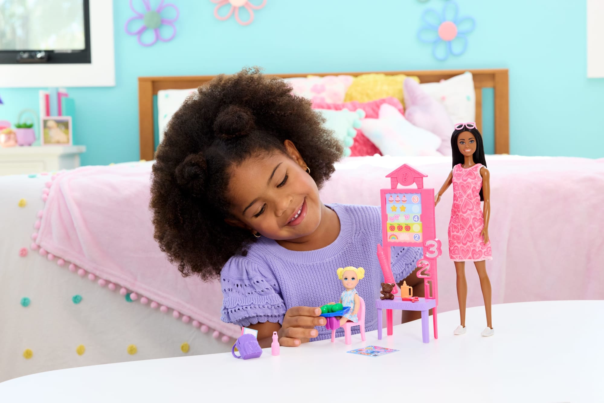 Barbie Careers Teacher Playset With Fashon Doll. Toddler Doll. Classroom Board & Accessories - Image 2