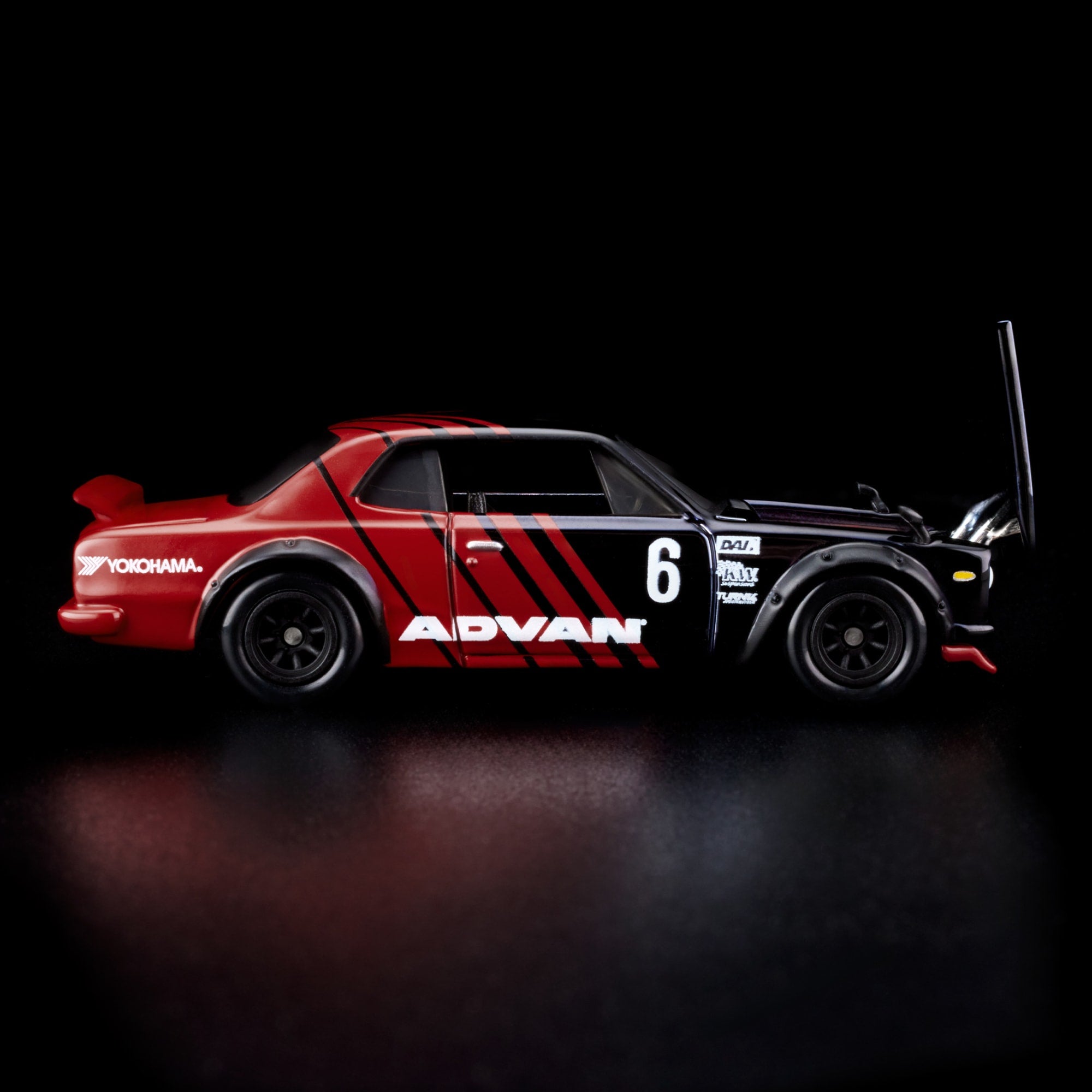 Hot Wheels RLC 1972 Skyline H/T 2000GT-R - Image 7