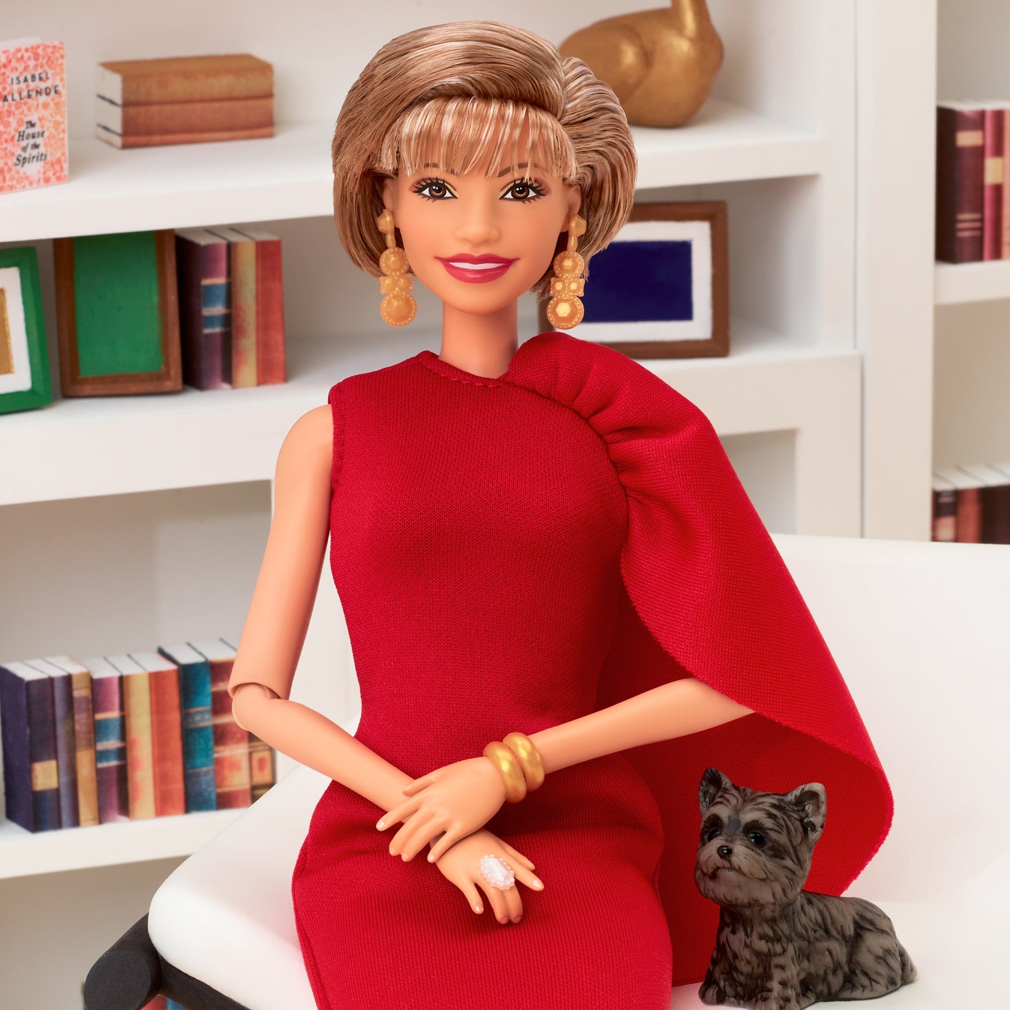 Barbie Inspiring Women Isabel Allende Doll - Image 3