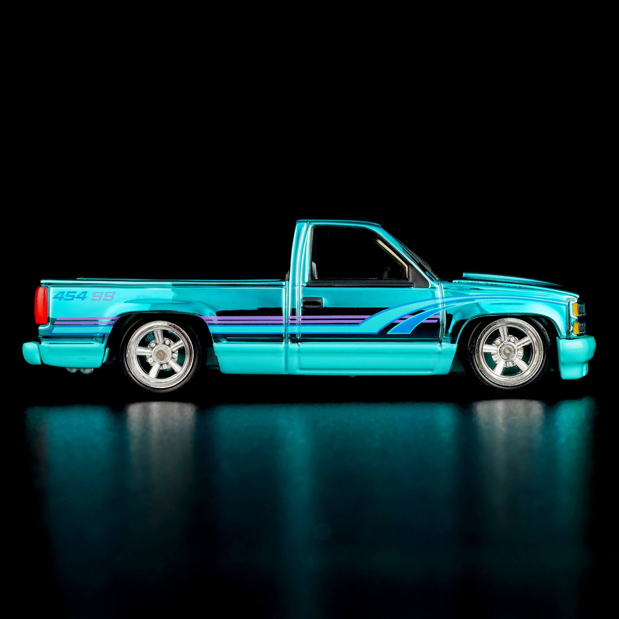 Hot Wheels RLC Exclusive 1990 Chevy 454 SS - Image 16