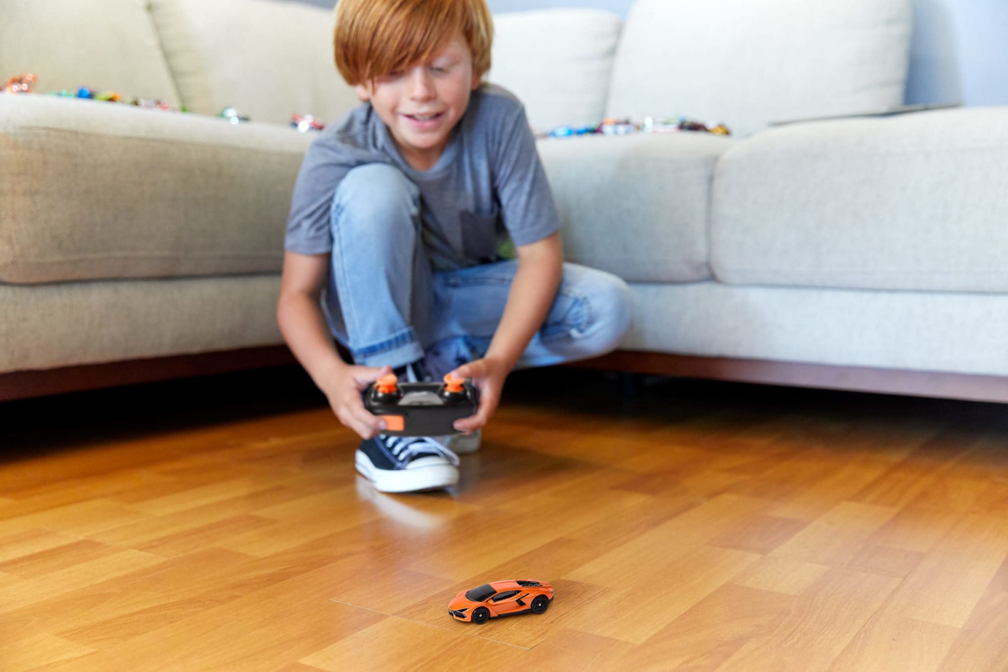 Hot Wheels RC 1:64 Scale Lamborghini Revuelto. Battery-Powered Remote Control & Rechargeable Car - Image 2