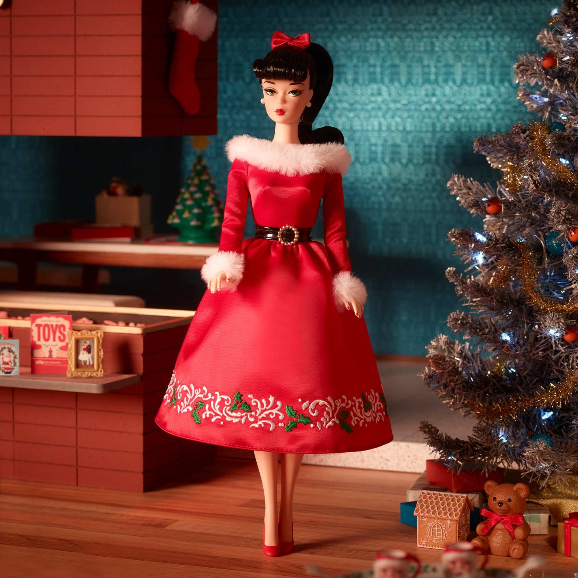 Barbie 12 Days of Christmas Doll and Accessories - Image 2