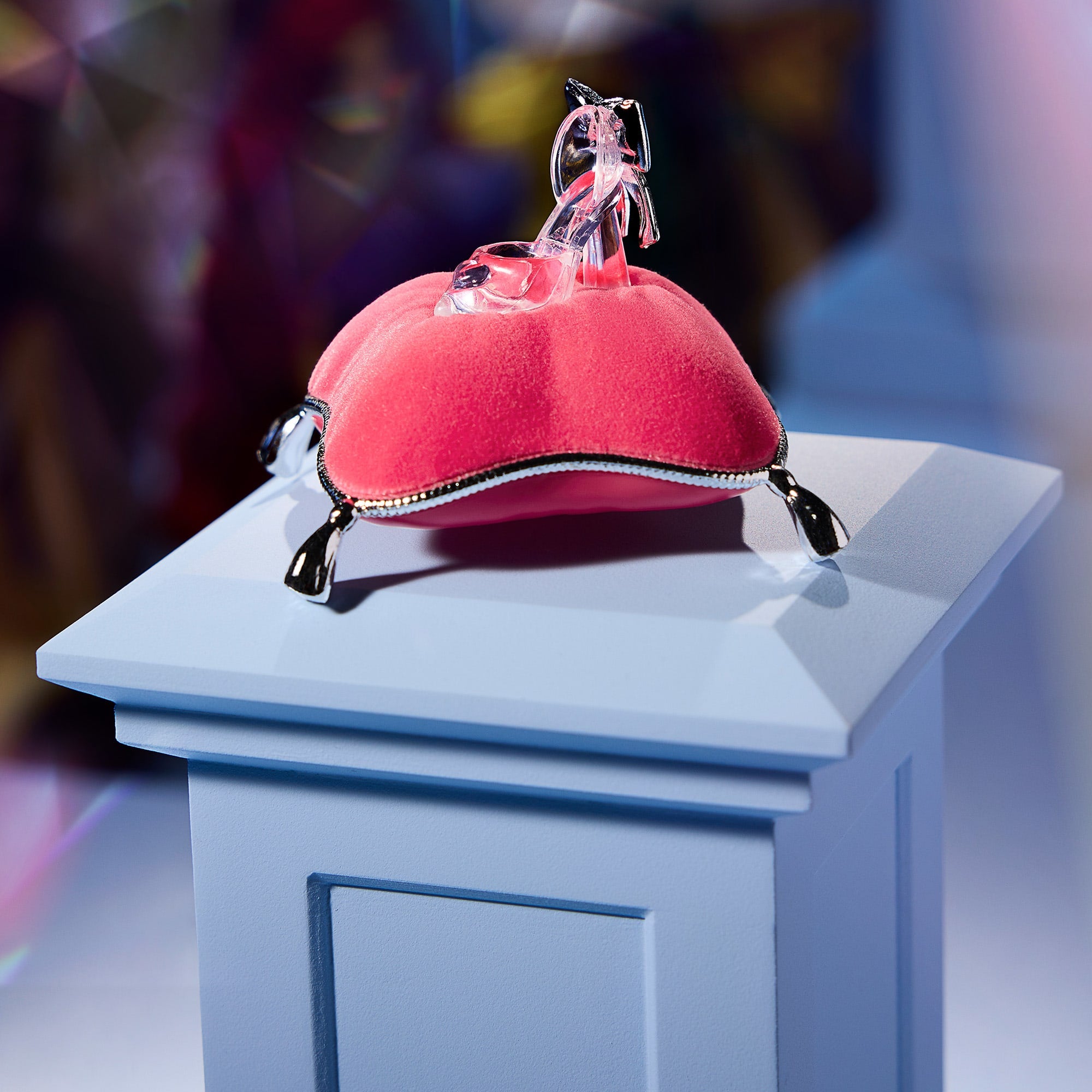 Viktor&Rolf x Disney Collector Cinderella Doll From Mattel Creations - Image 3