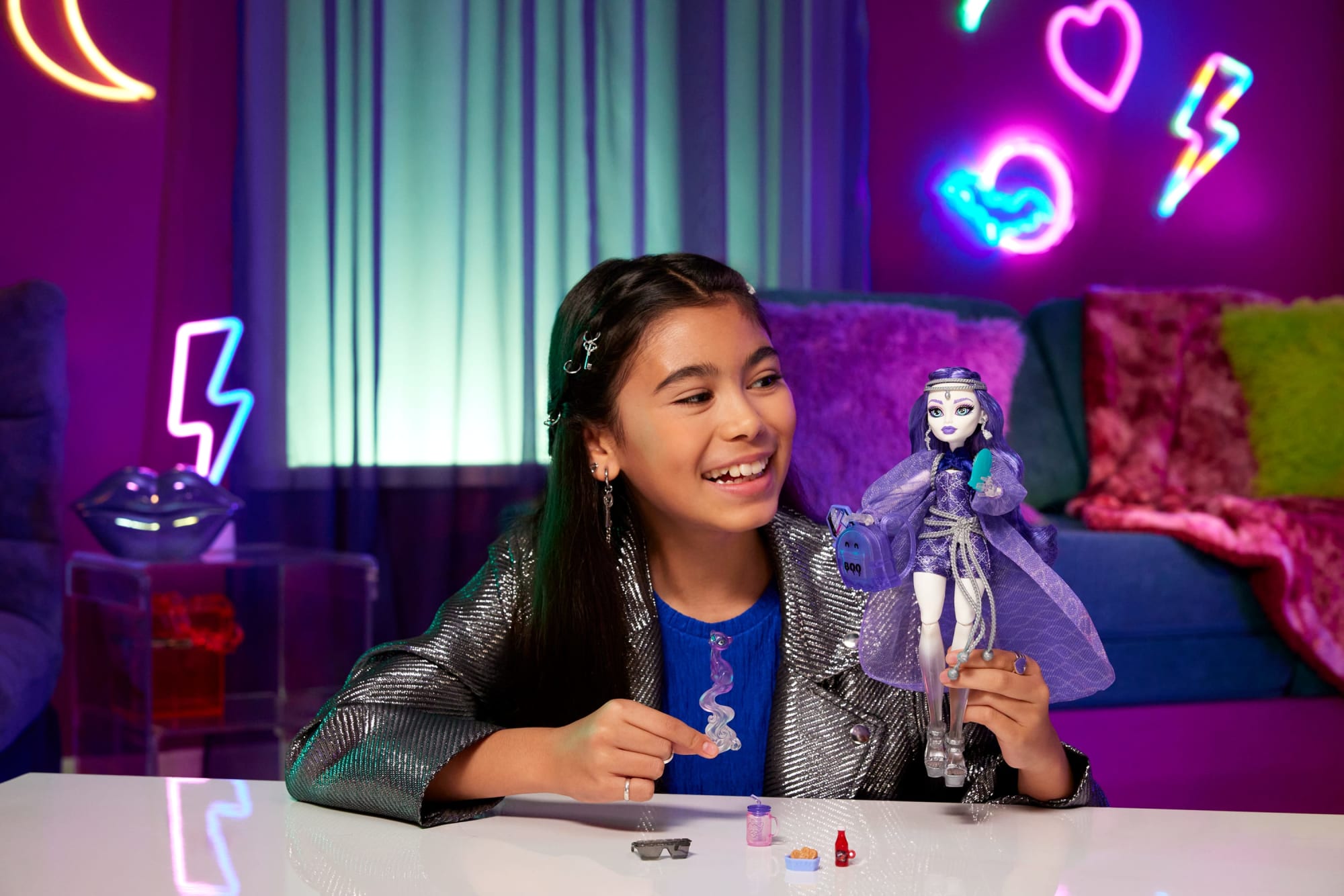Monster High Boneca Spectra Vondergeist - Image 2