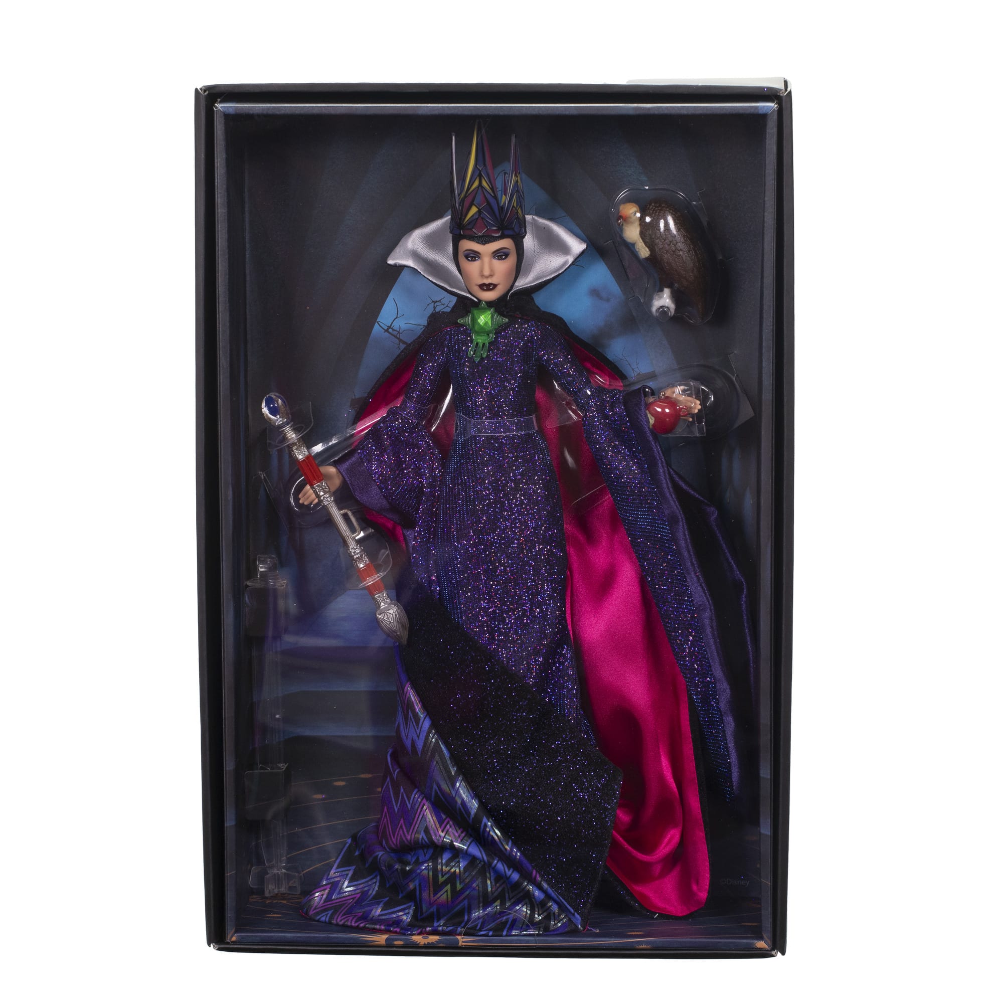 Evil Queen Doll From Disney's Snow White - Image 8