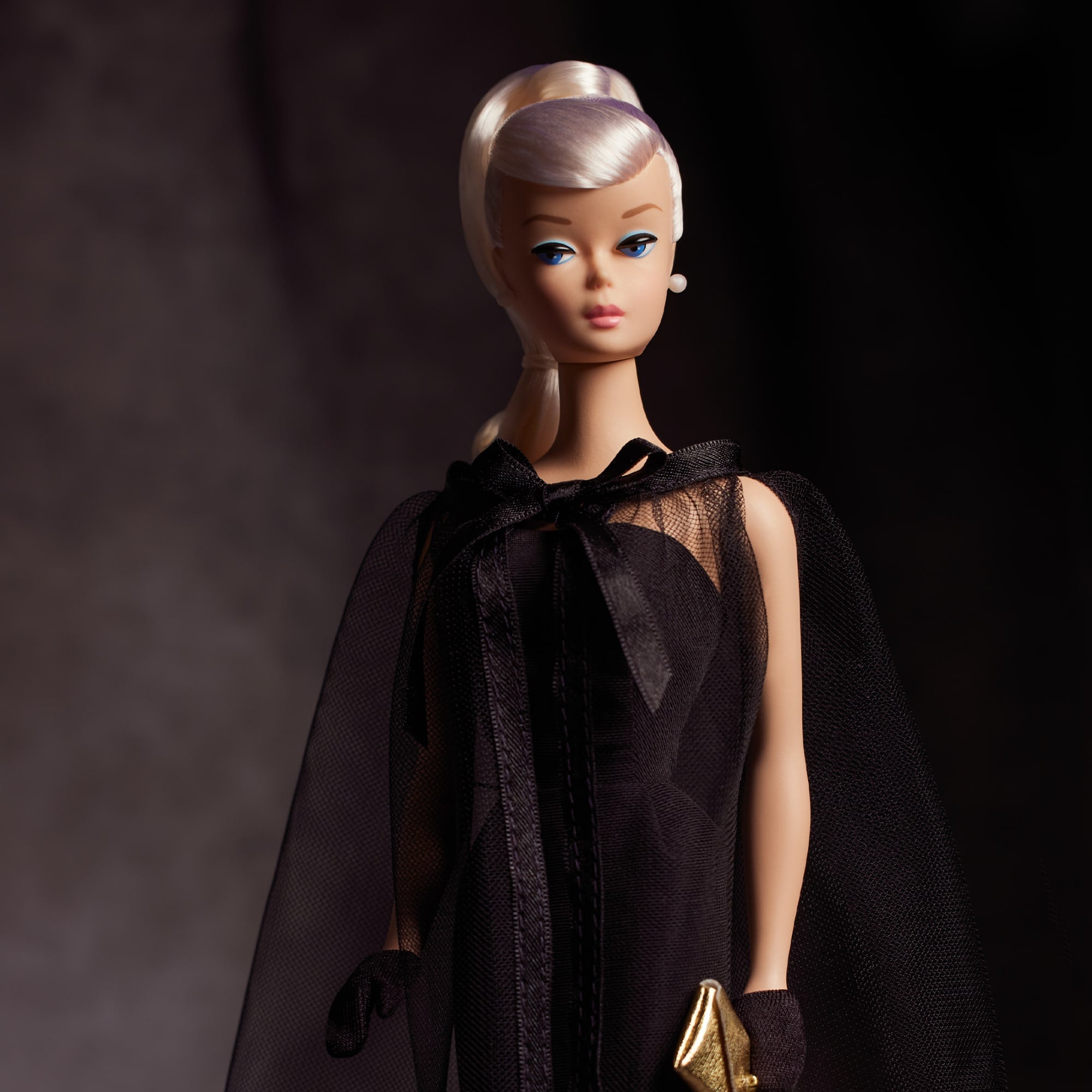 Swirl Pony Barbie Doll - Image 4
