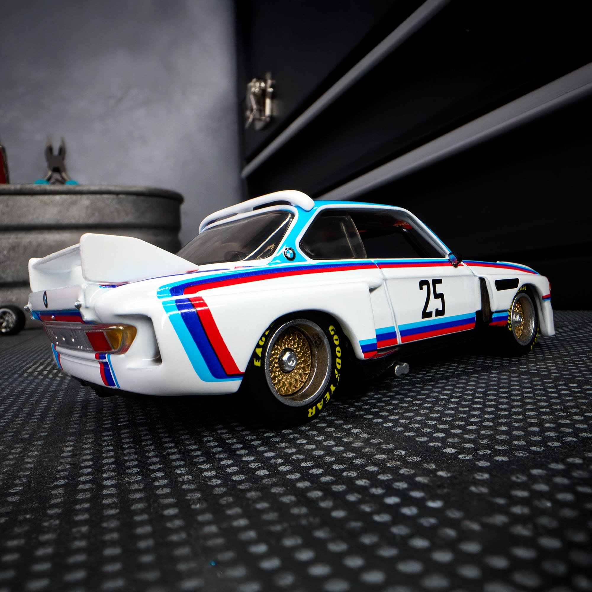 Hot Wheels Elite 64 1975 BMW 3.0 CSL Race - Image 14
