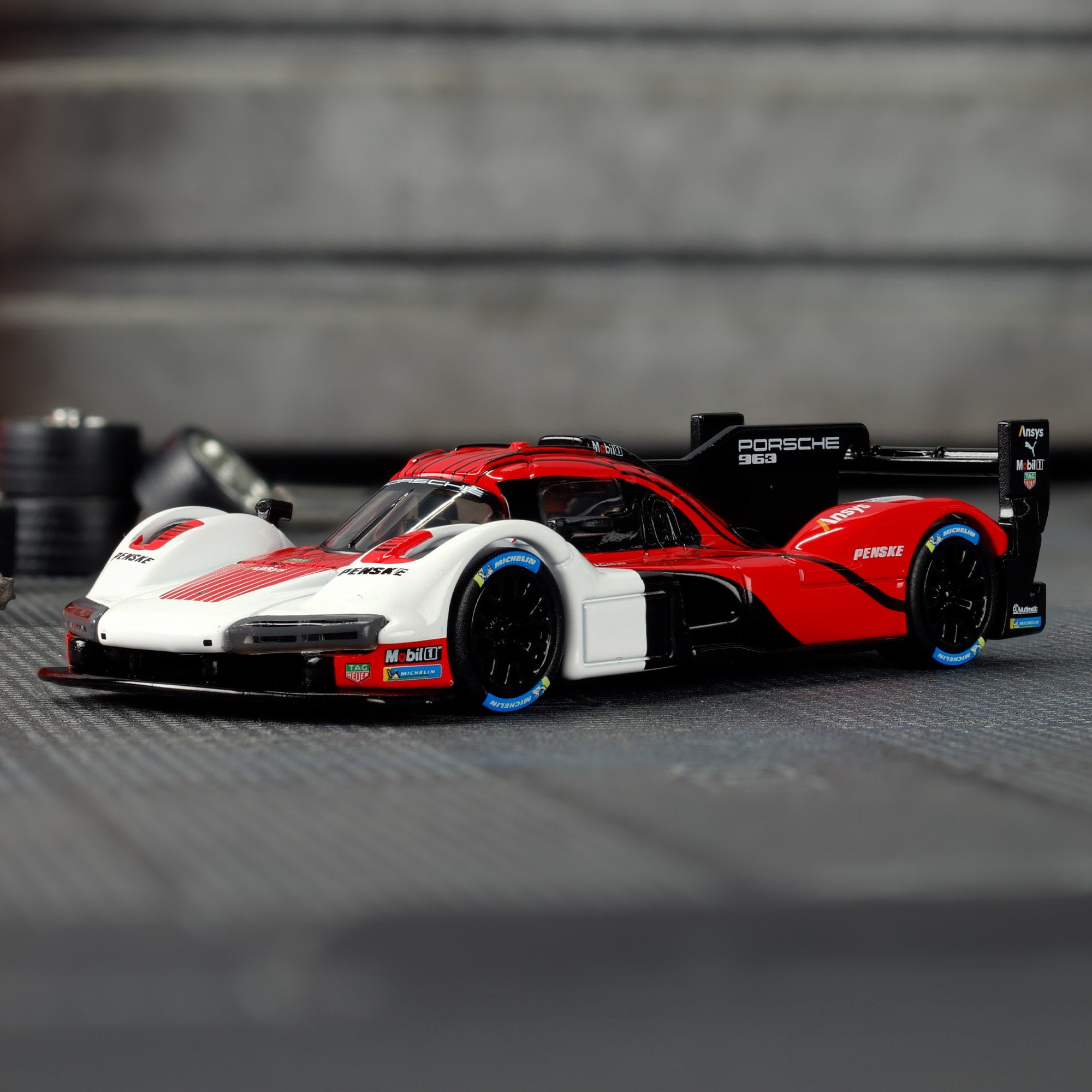 Hot Wheels Elite 64 Porsche 963 - Image 3