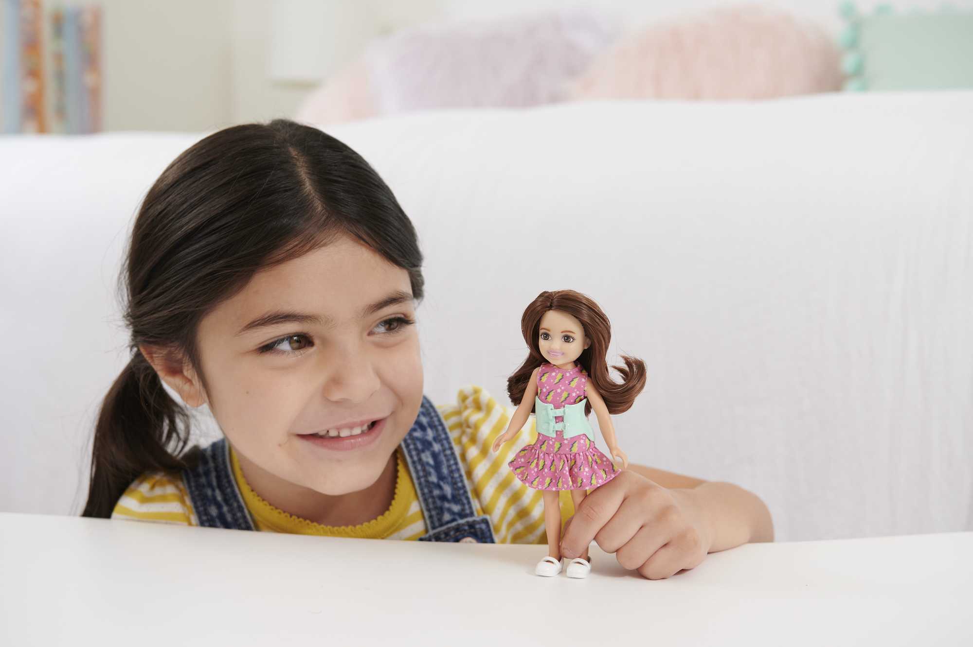 Barbie Toys. Chelsea Doll. 6-inch Small Doll With Brace For Scoliosis Spine Curvature - Image 2